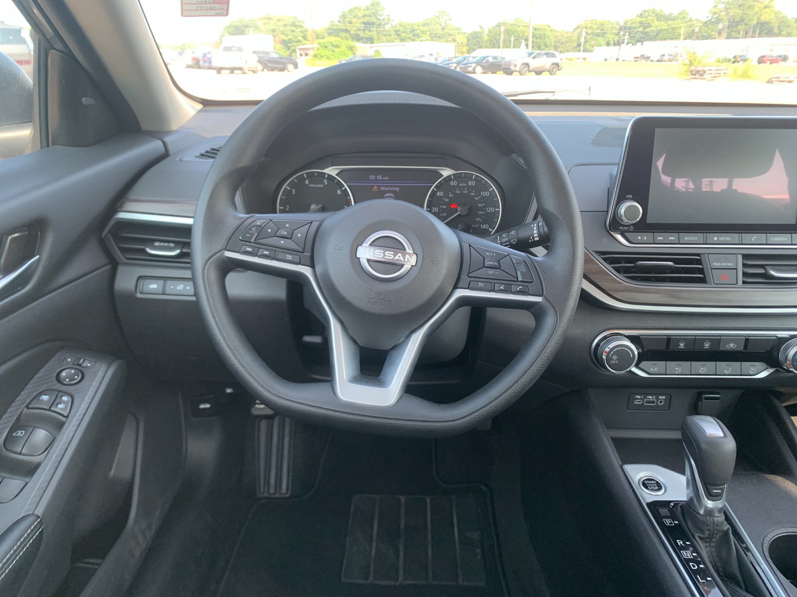 Used 2025 Gun Metallic Nissan 2.5 SV image 18