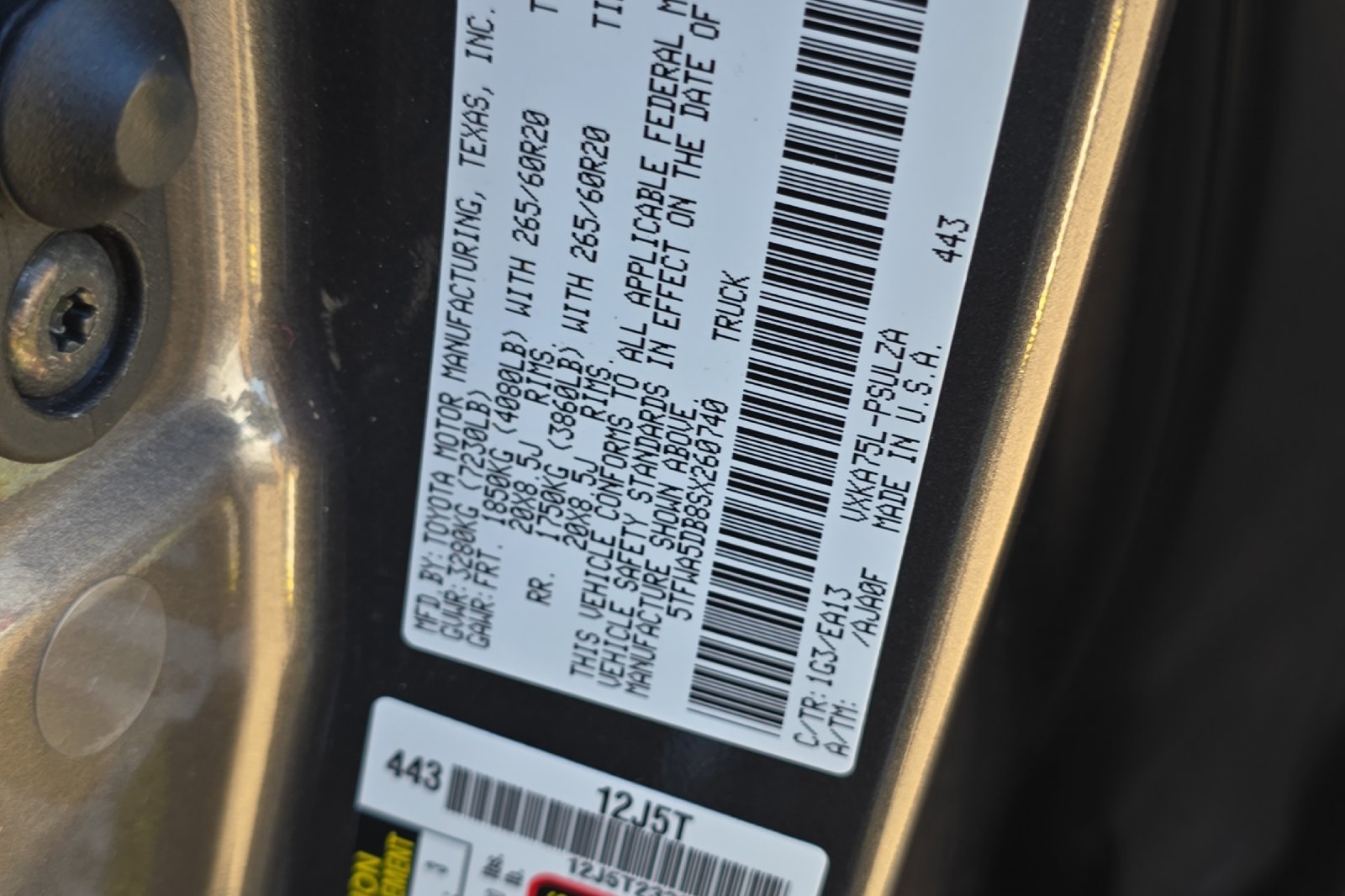 Used 2025 Gray Toyota Limited image 23