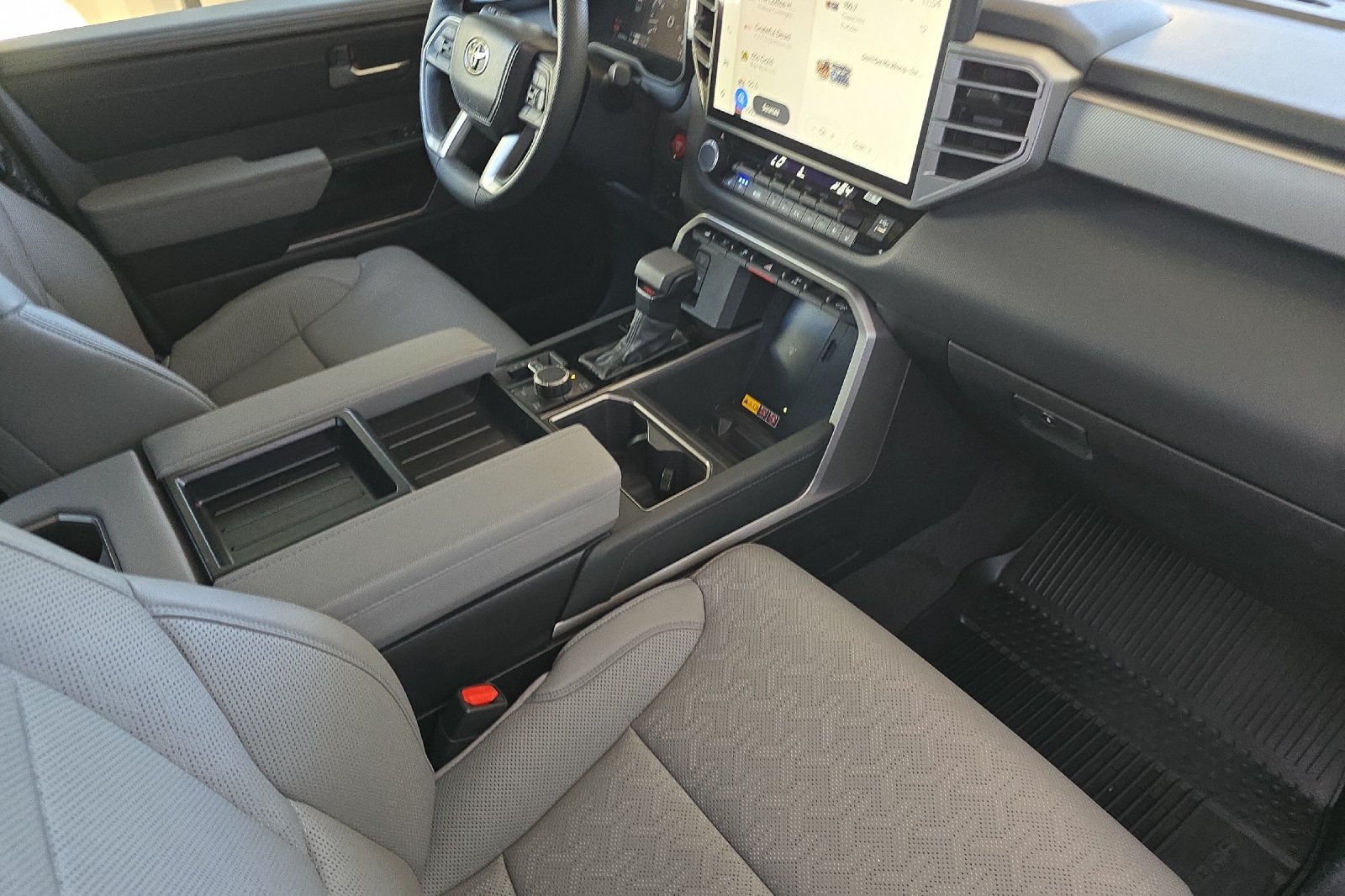 Used 2025 Gray Toyota Limited image 12