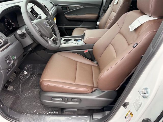 New 2026 Platinum White Pearl Honda RTL image 5