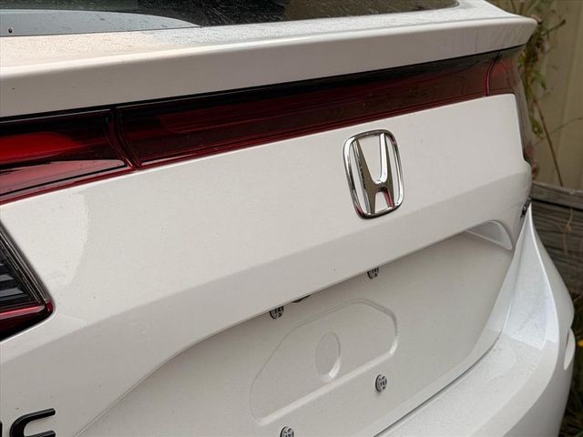 New 2026 Platinum White Pearl Honda FWD Sport image 11