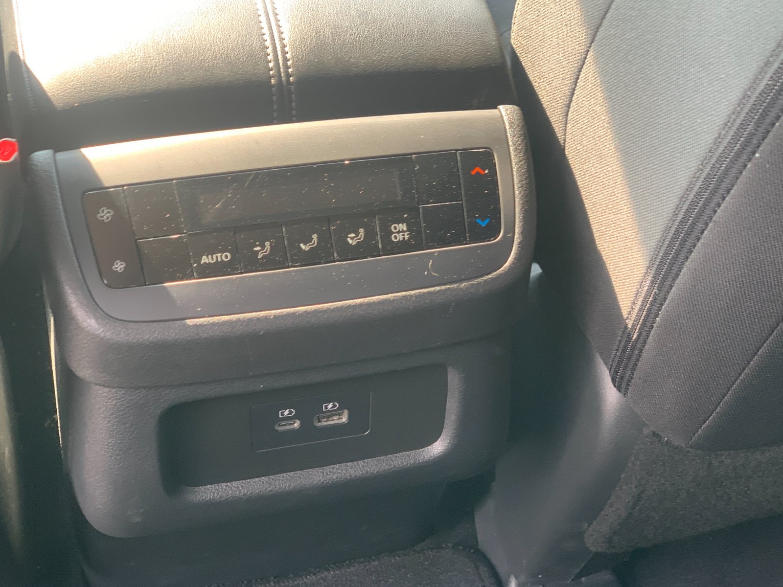 Used 2025 Silver Nissan SV image 16