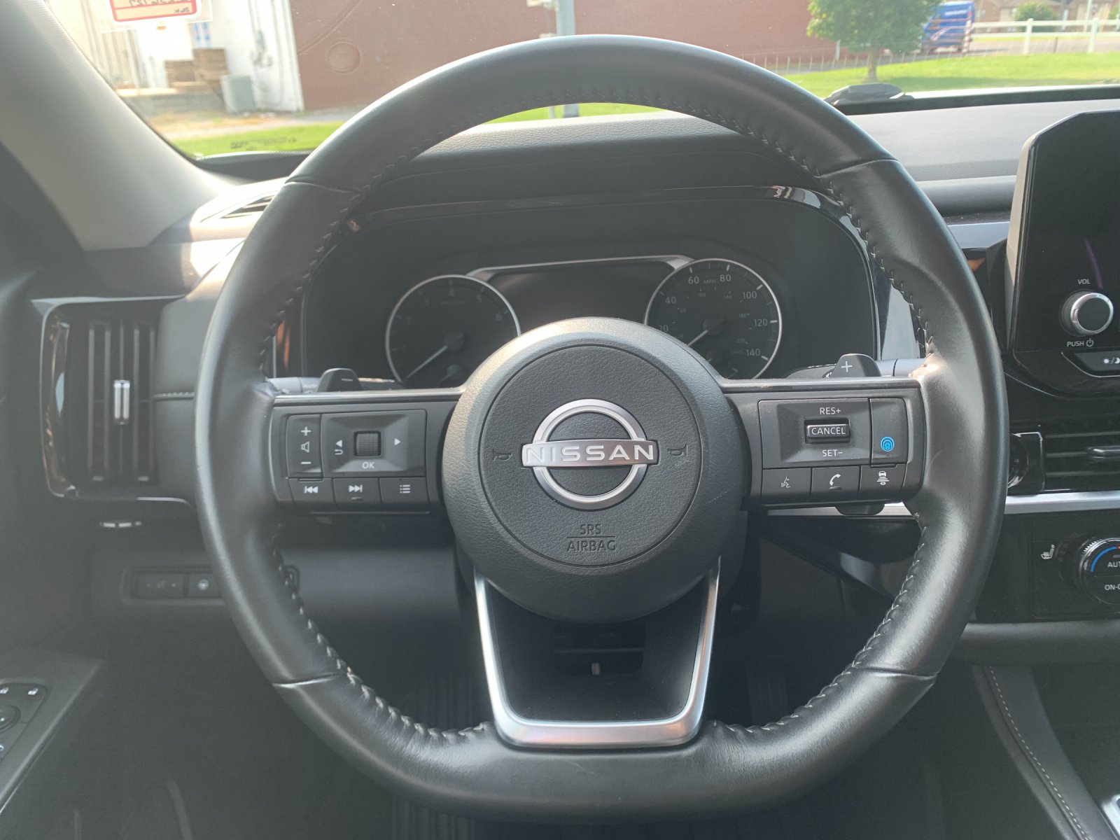 Used 2025 Silver Nissan SV image 29