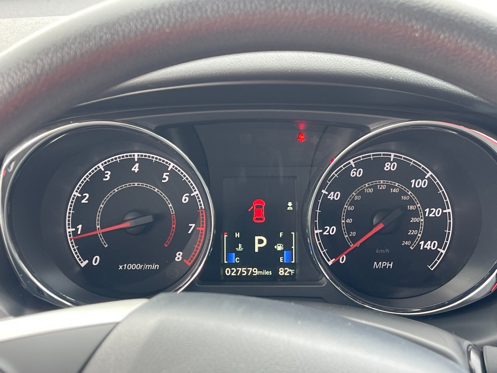 Used 2025 Silver Mitsubishi 2.0 ES image 27