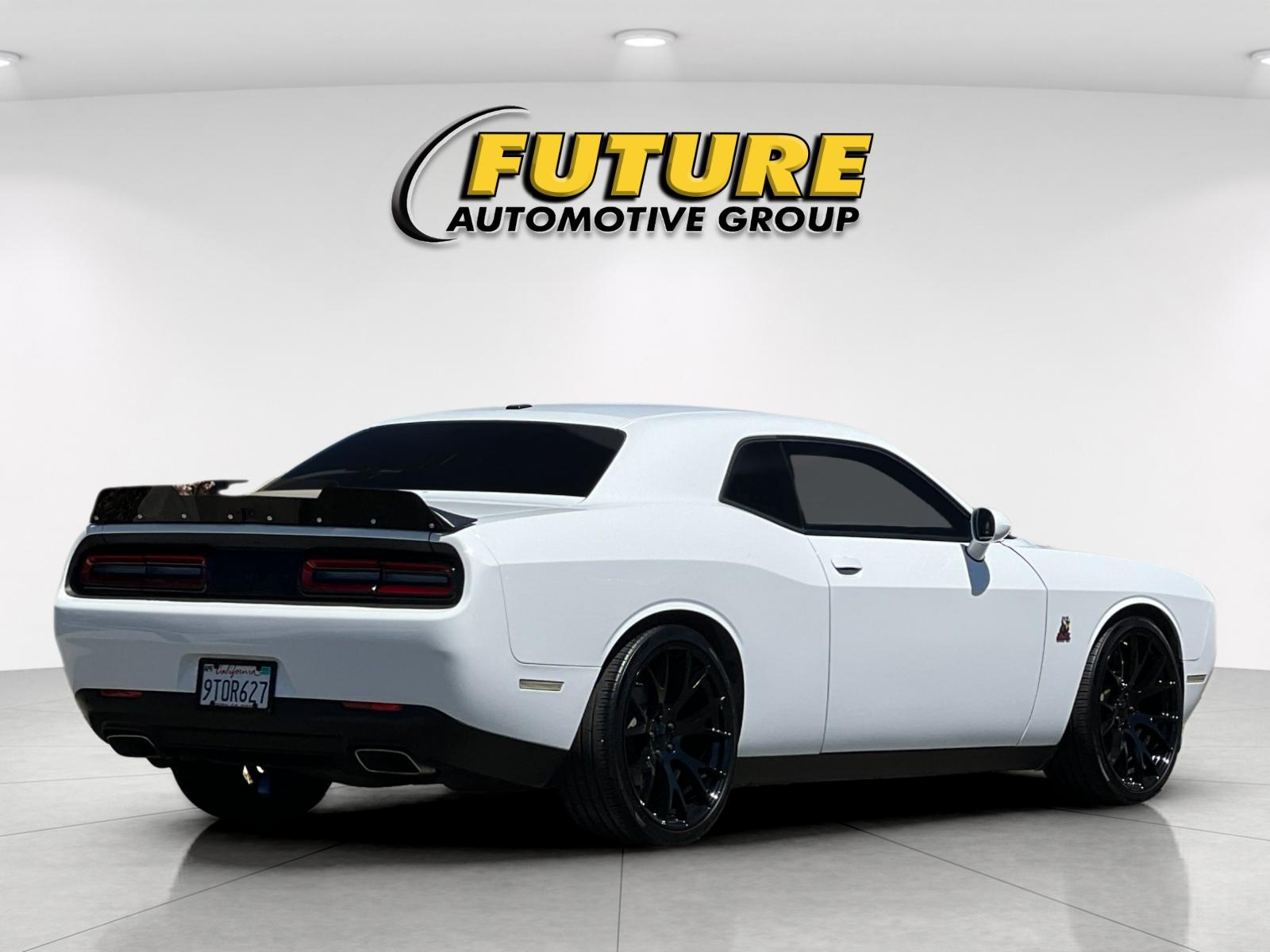Used 2021 White Dodge R/T image 3