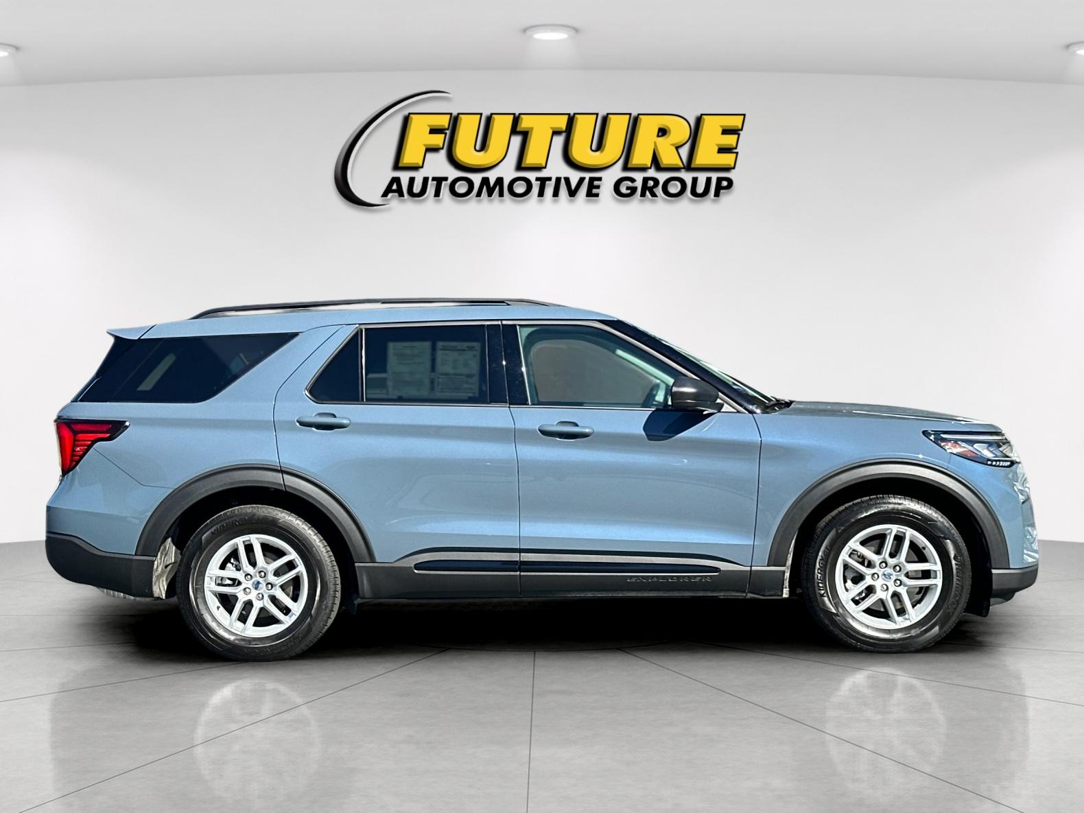 New 2026 Vapor Blue Metallic Ford Active image 2