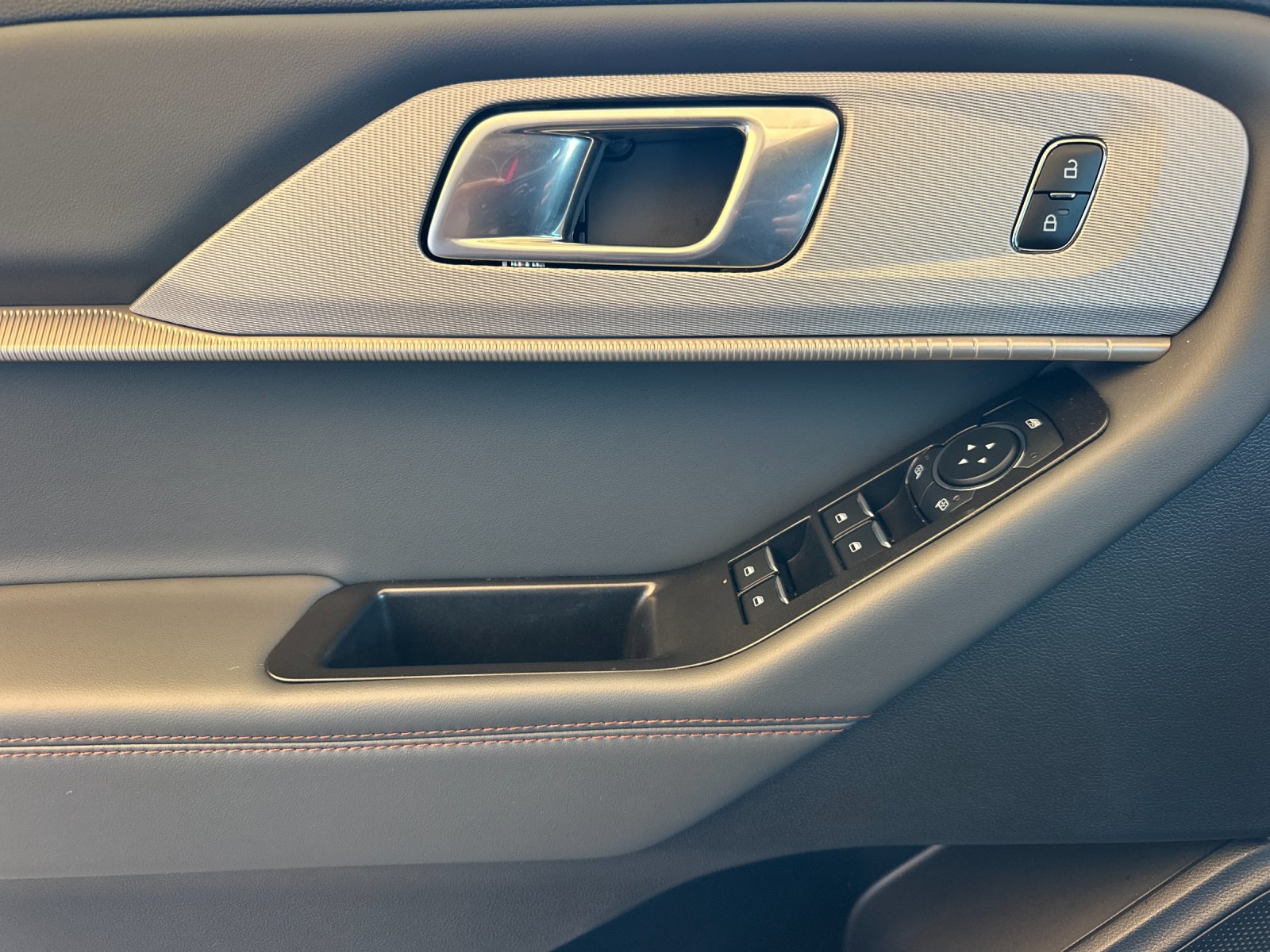 New 2026 Vapor Blue Metallic Ford Active image 10