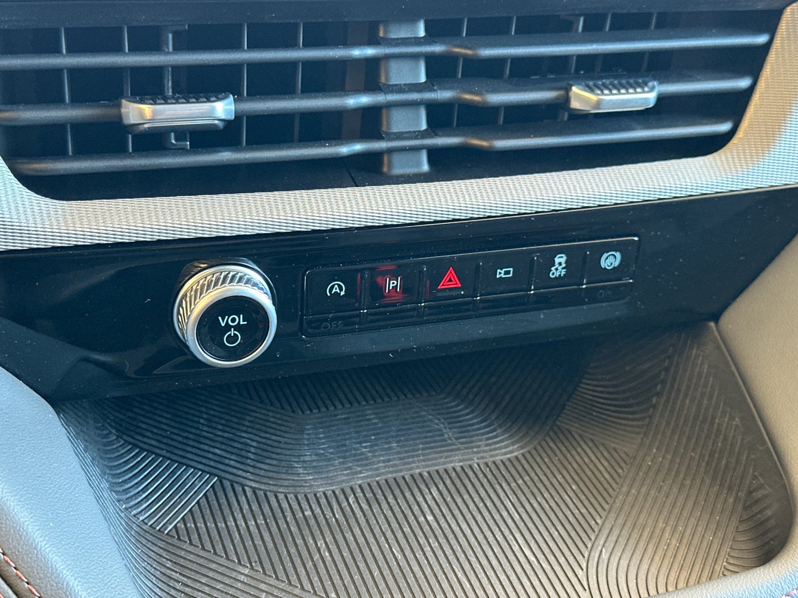 New 2026 Vapor Blue Metallic Ford Active image 21