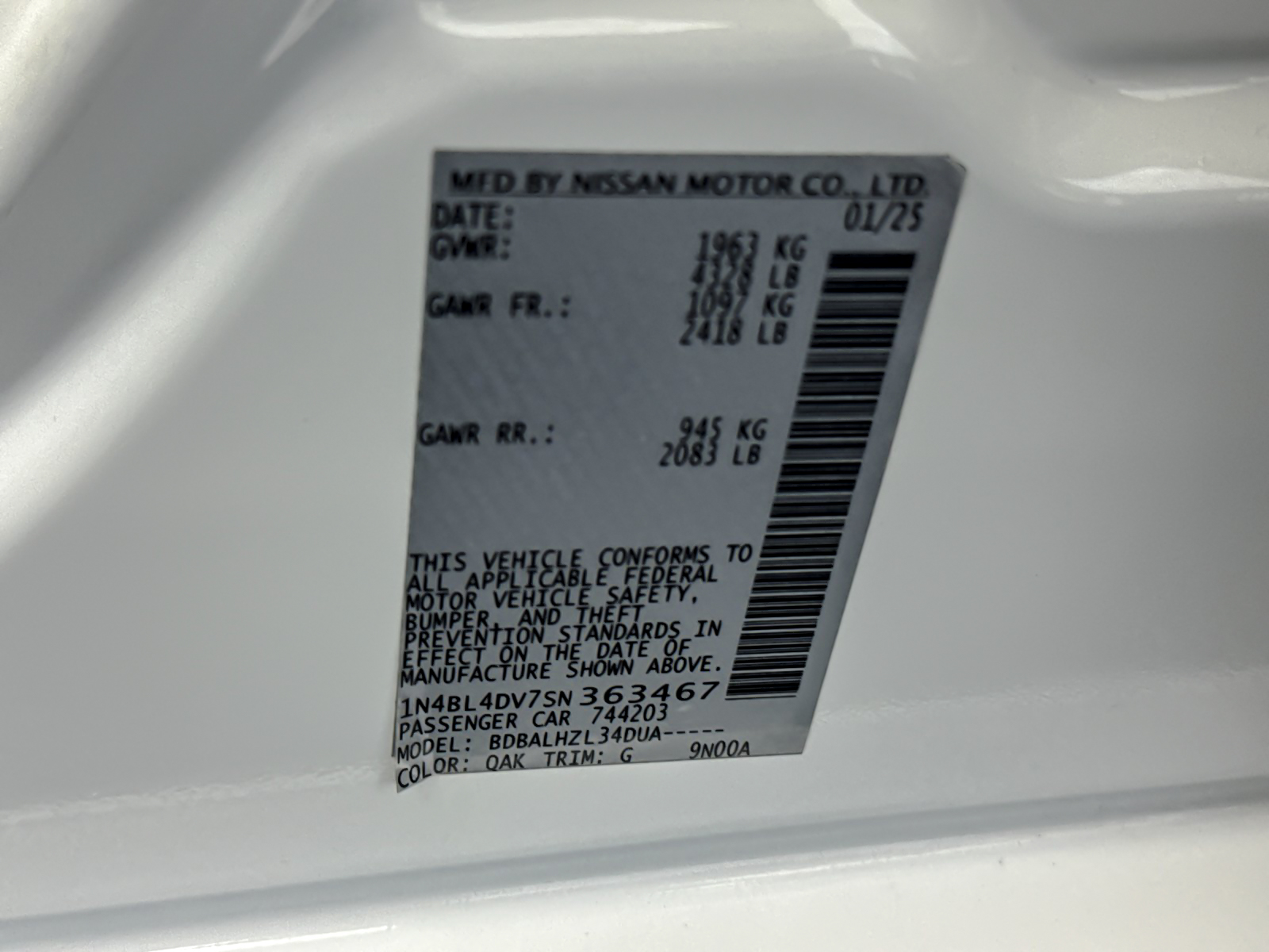 Used 2025 White Nissan 2.5 SV image 26