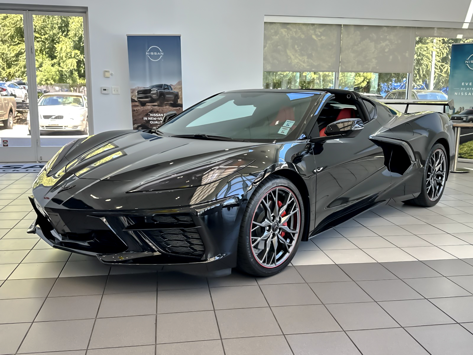 Used 2023  Chevrolet Stingray image 7