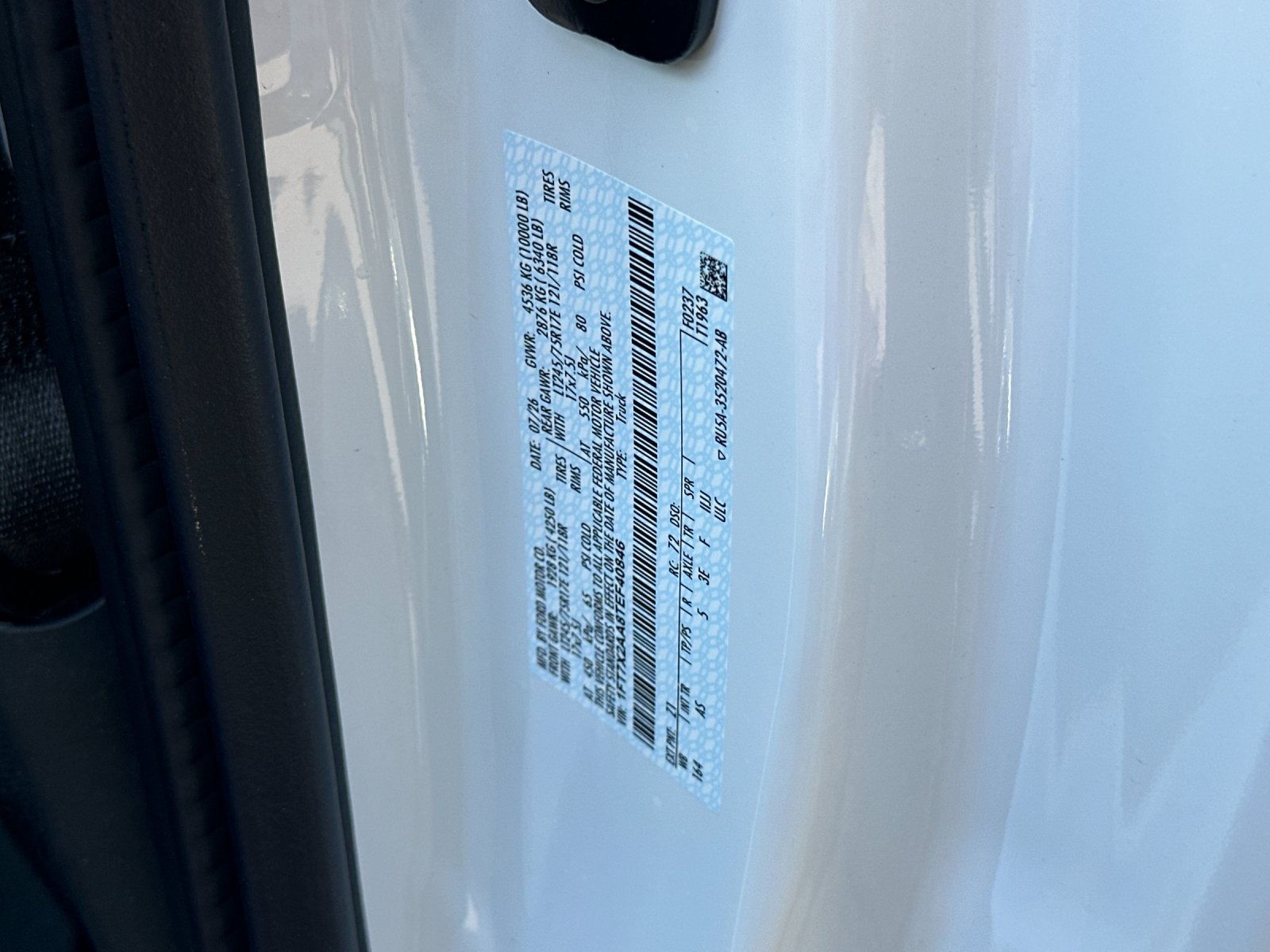 New 2026 Oxford White Ford F-250® XL image 25