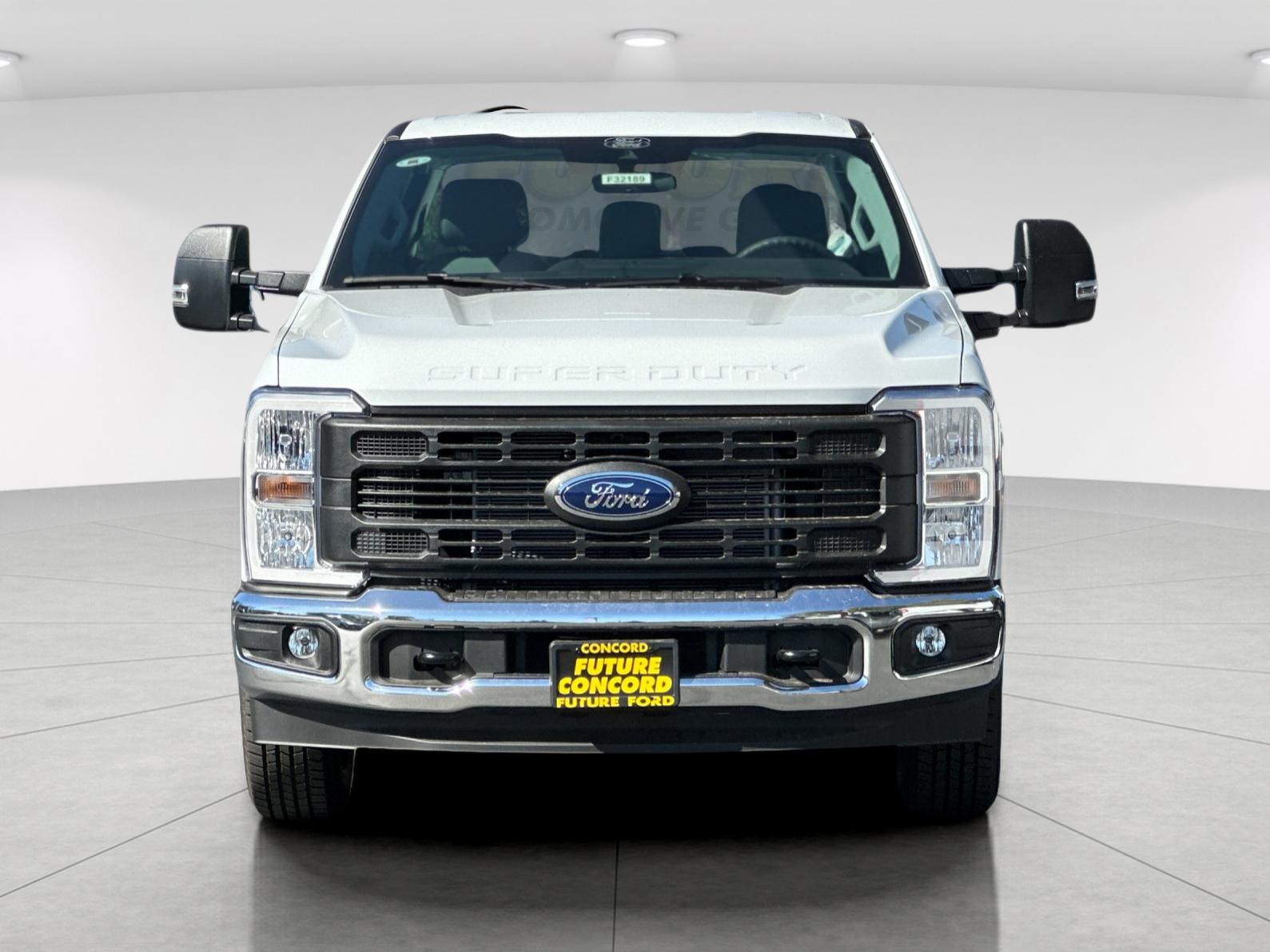 New 2026 Oxford White Ford F-250® XL image 8