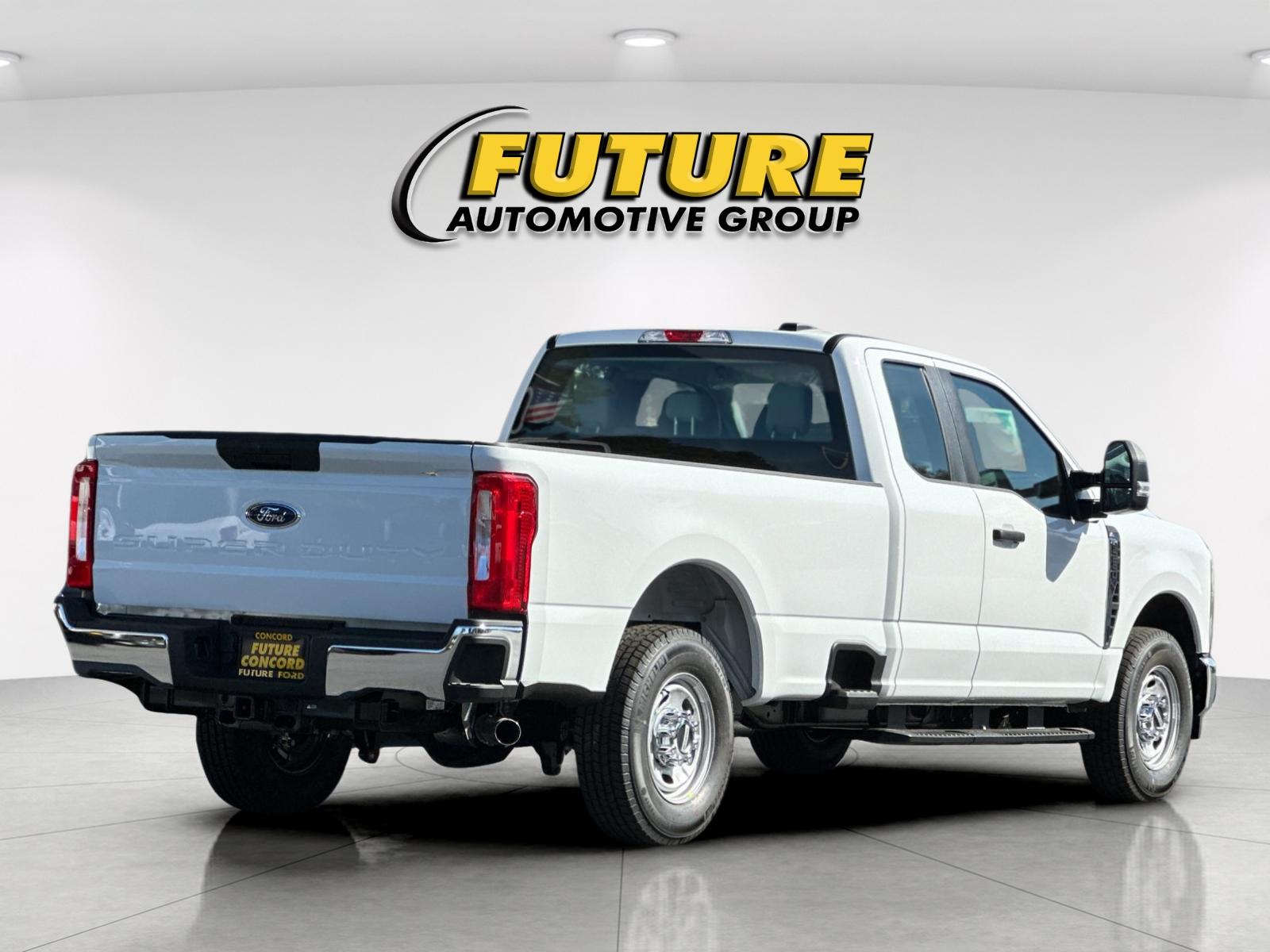 New 2026 Oxford White Ford F-250® XL image 3