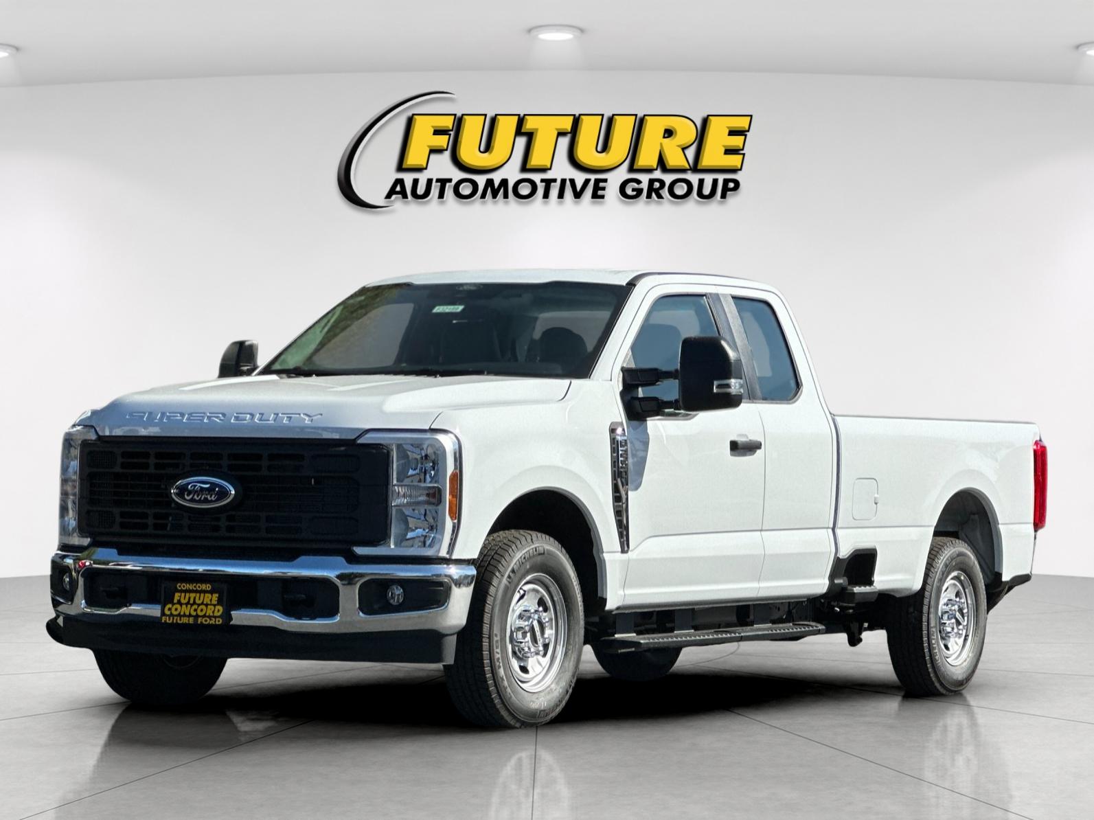 New 2026 Oxford White Ford F-250® XL image 7