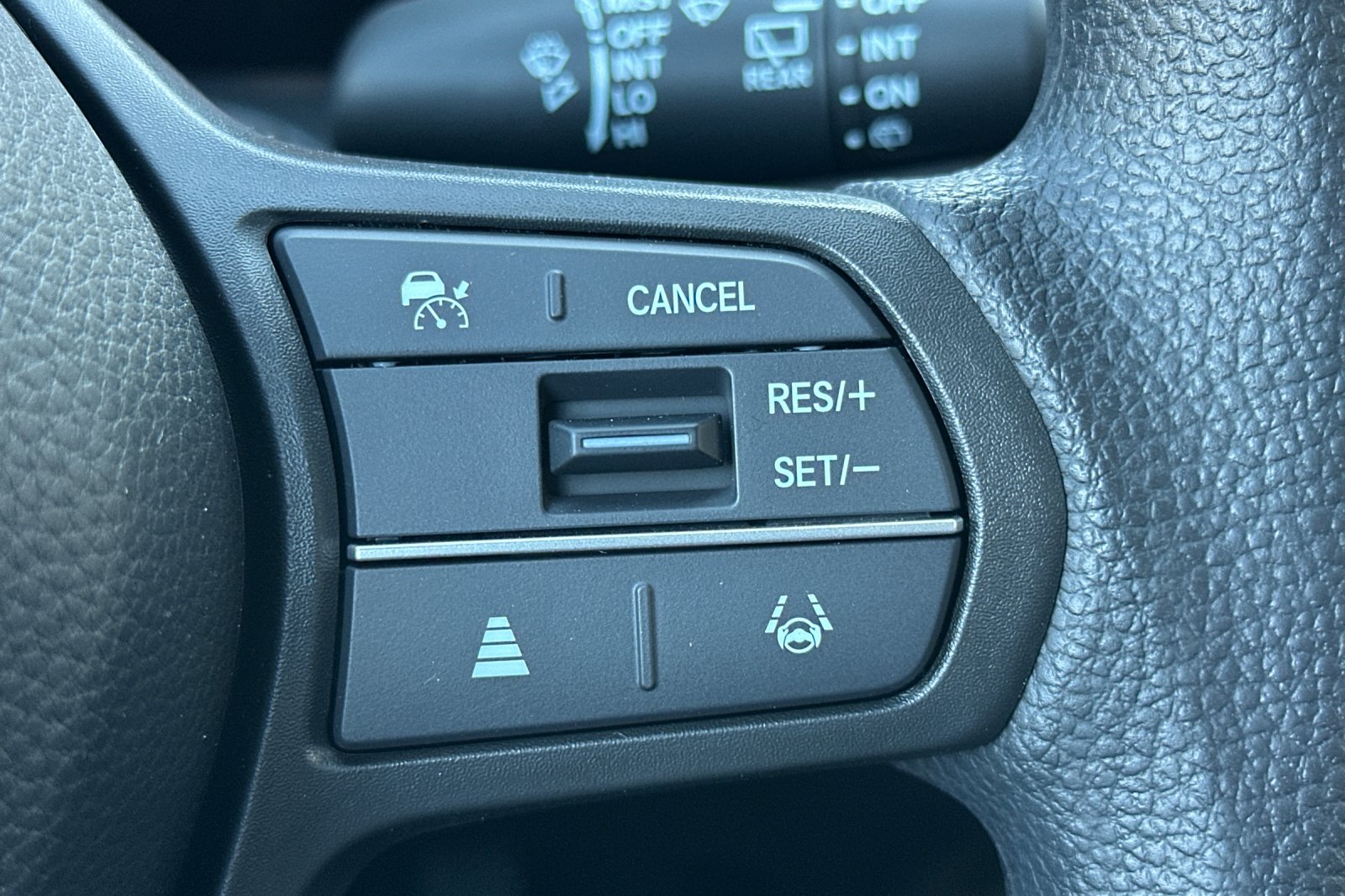 New 2026 Platinum White Pearl Honda AWD LX image 26