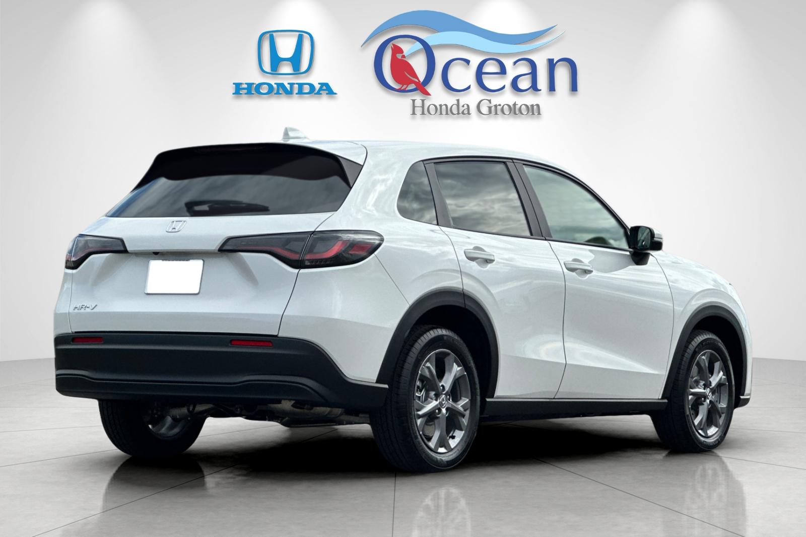 New 2026 Platinum White Pearl Honda AWD LX image 5