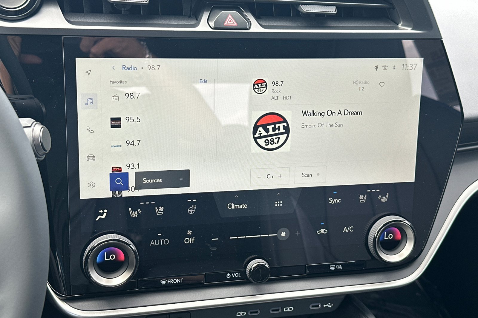New 2026 Cloudburst Gray and Black Onyx Lexus  550e F SPORT AWD image 18