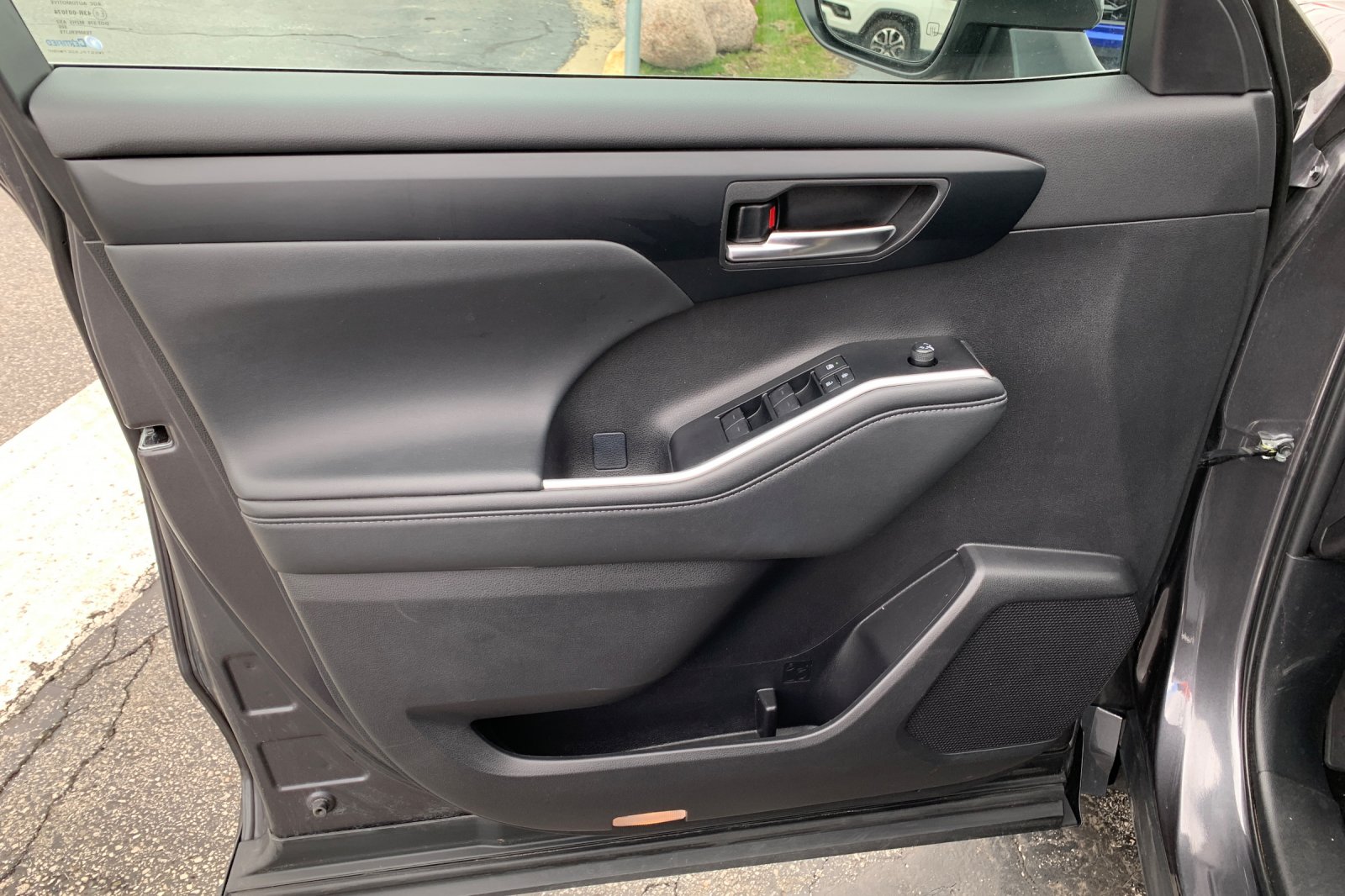 Used 2025 Gray Toyota XLE image 13