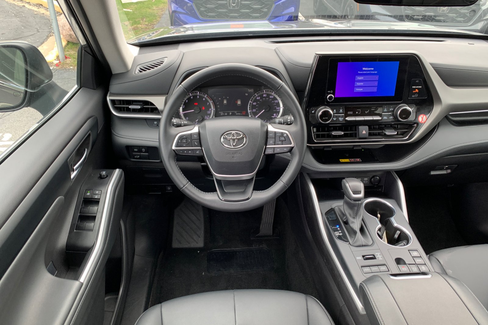 Used 2025 Gray Toyota XLE image 18
