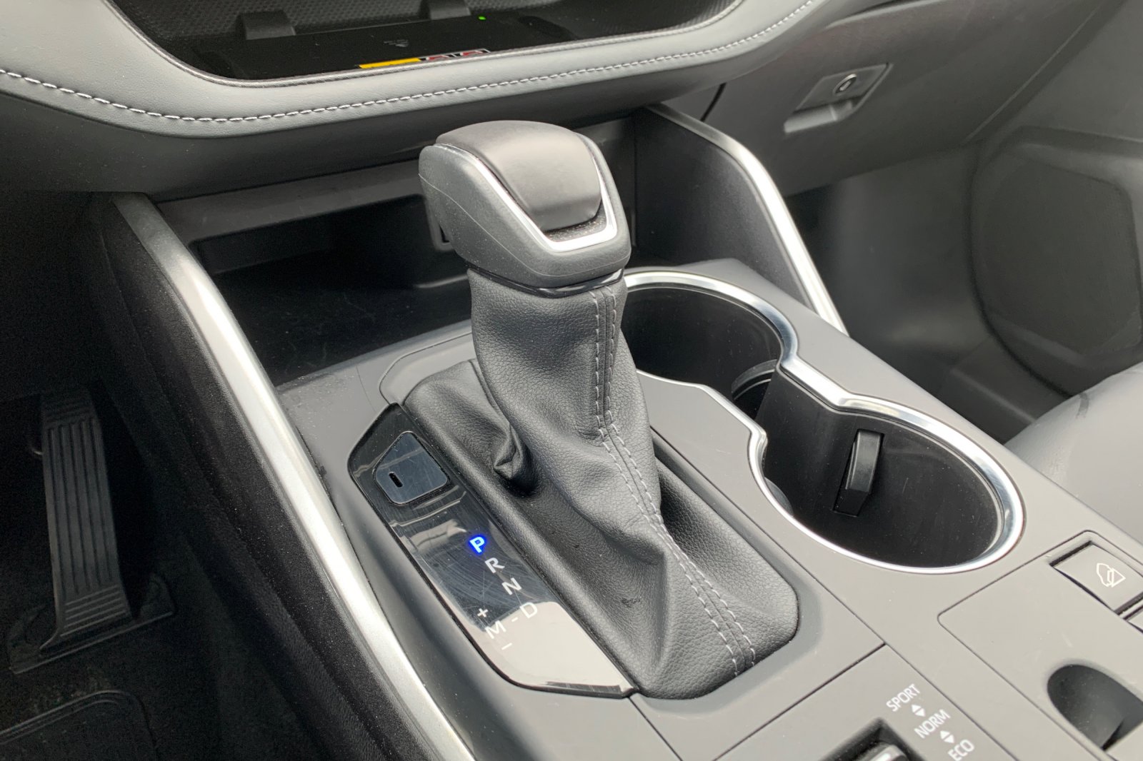 Used 2025 Gray Toyota XLE image 28