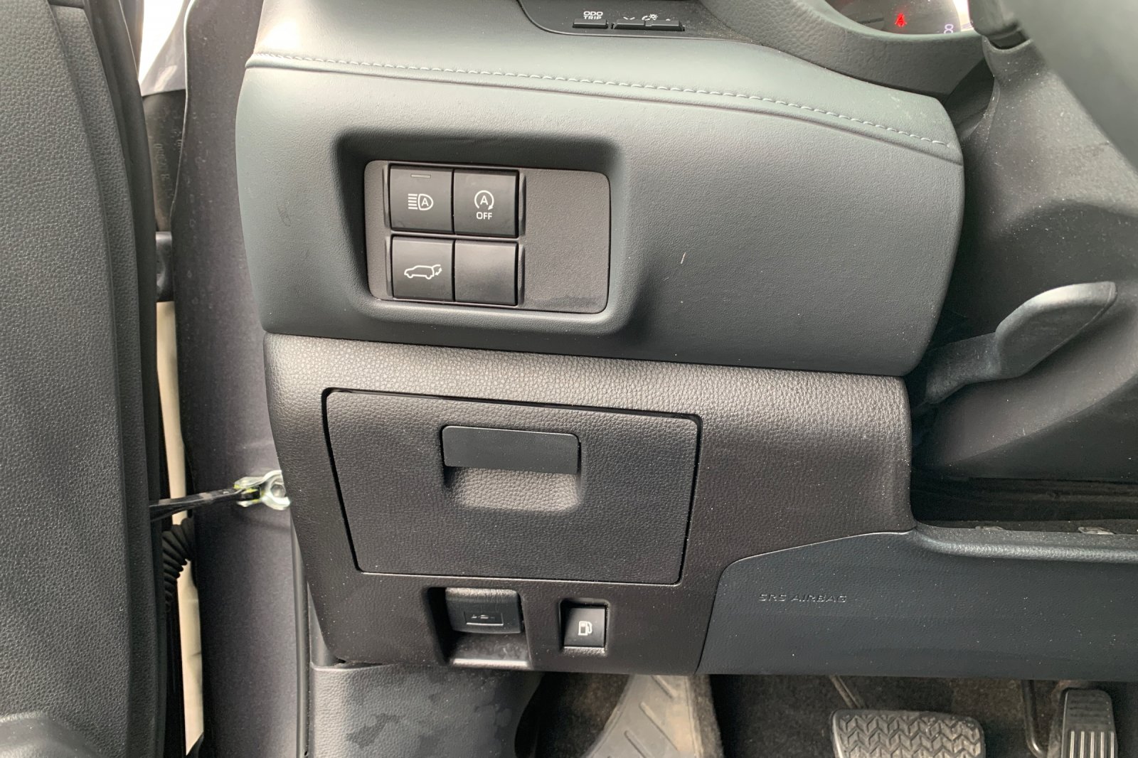 Used 2025 Gray Toyota XLE image 35