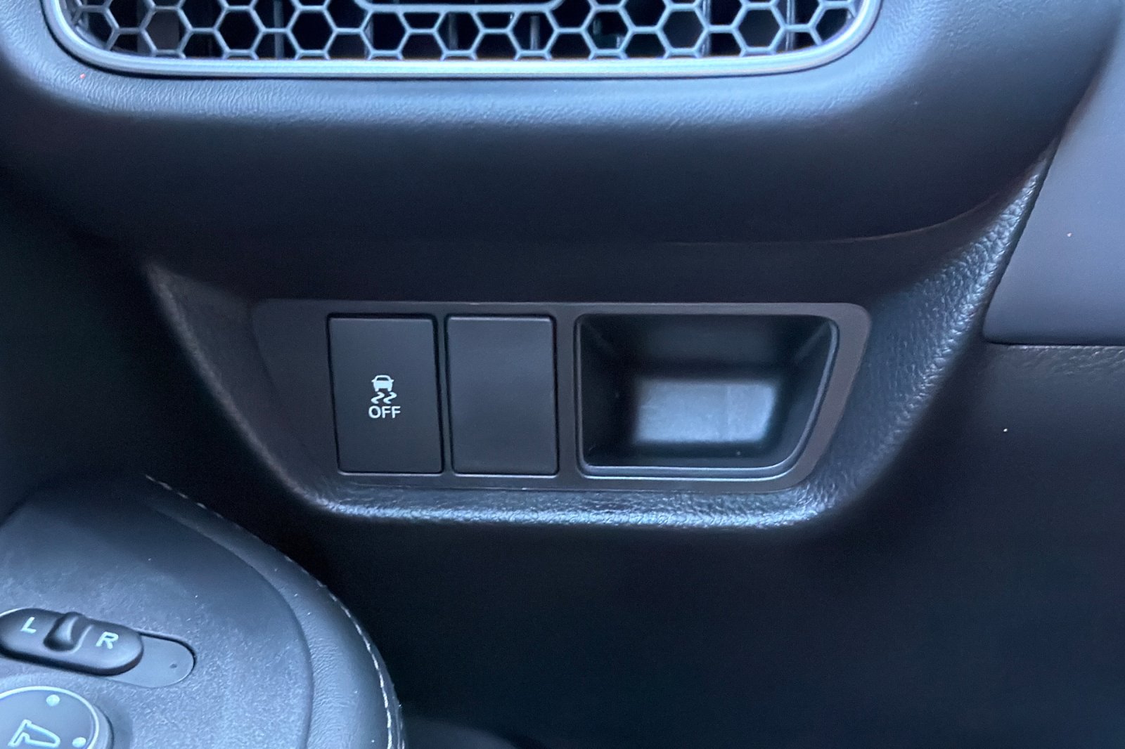 New 2027 Modern Steel Metallic Honda EX-L image 29