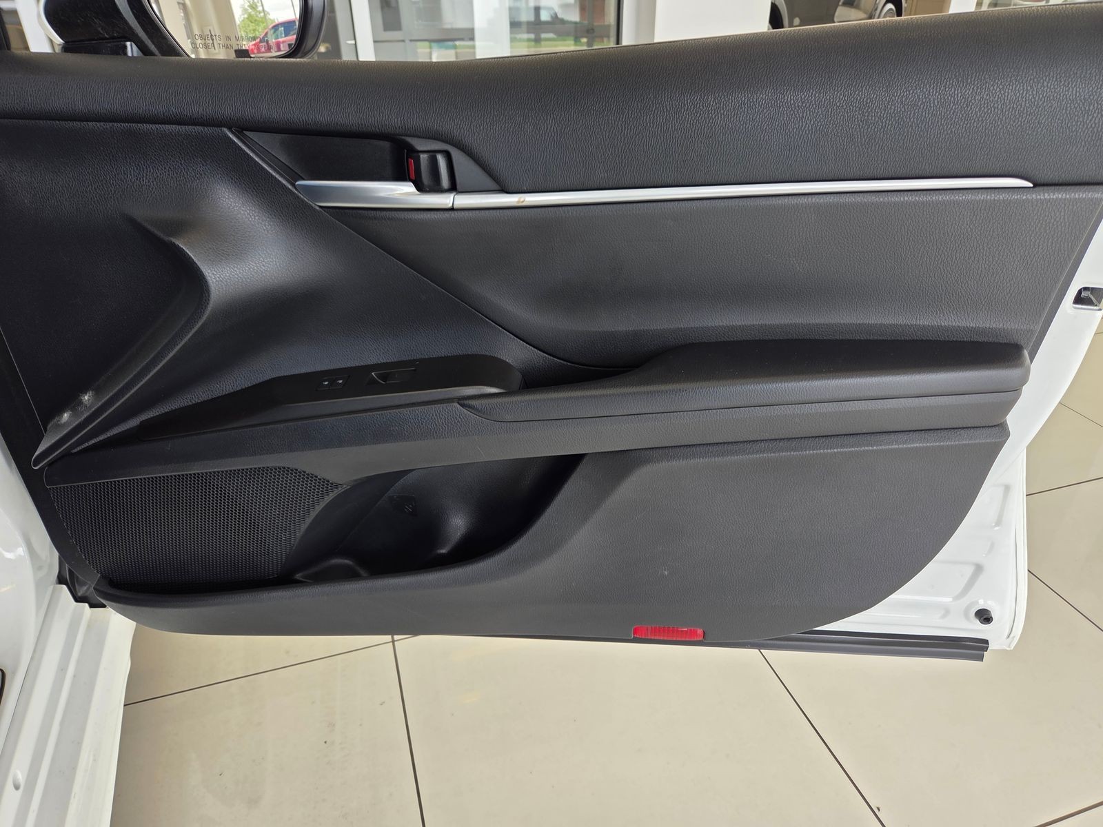 Used 2023 White Toyota SE image 19