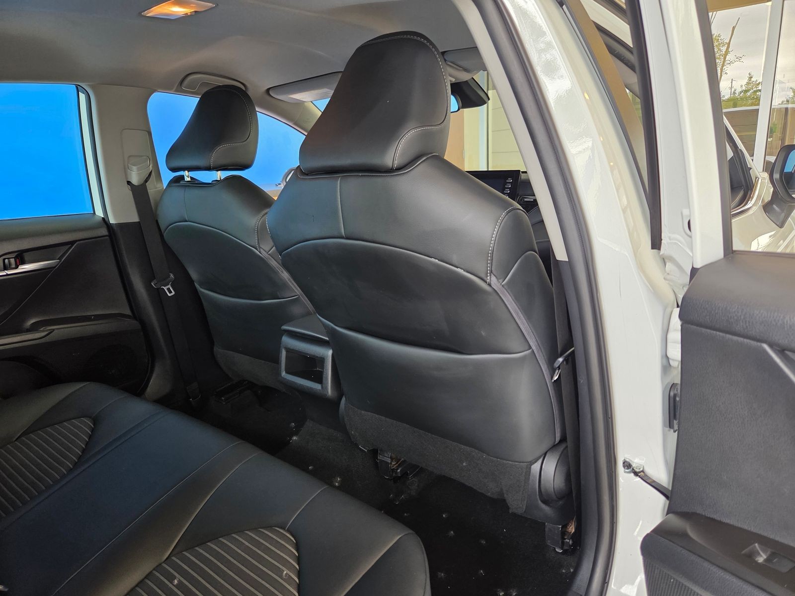 Used 2023 White Toyota SE image 22