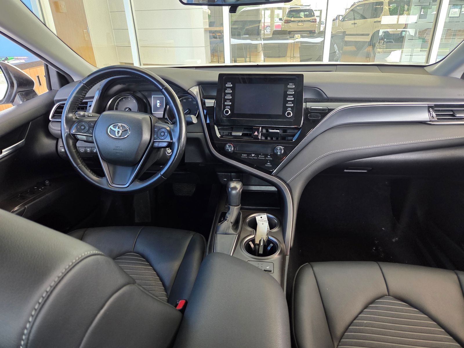 Used 2023 White Toyota SE image 25