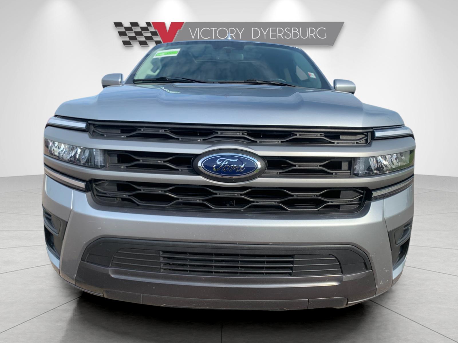 Used 2023 Silver Metallic Ford XLT image 9