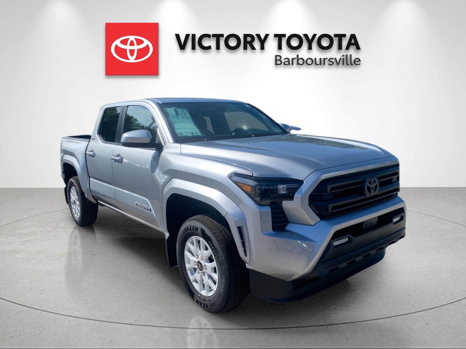 New 2026 Silver Toyota SR5 image 5