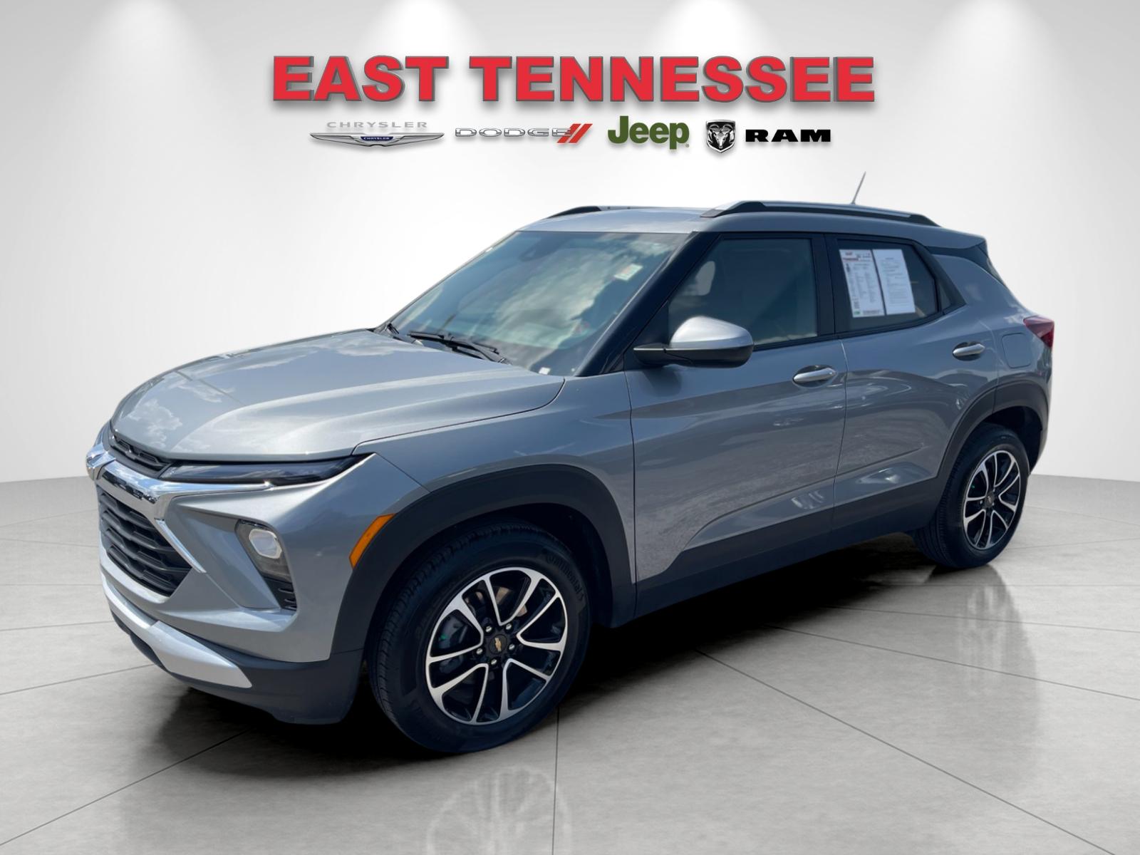 Used 2026 Gray Chevrolet LT image 7