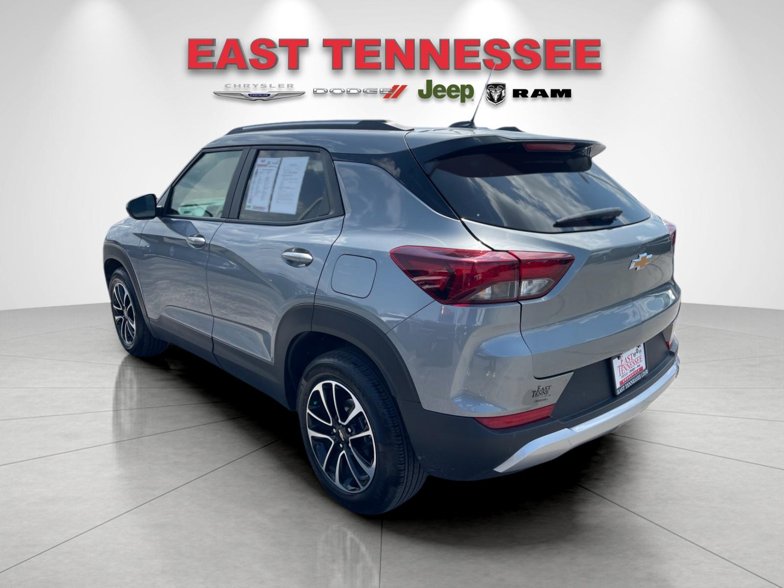Used 2026 Gray Chevrolet LT image 5