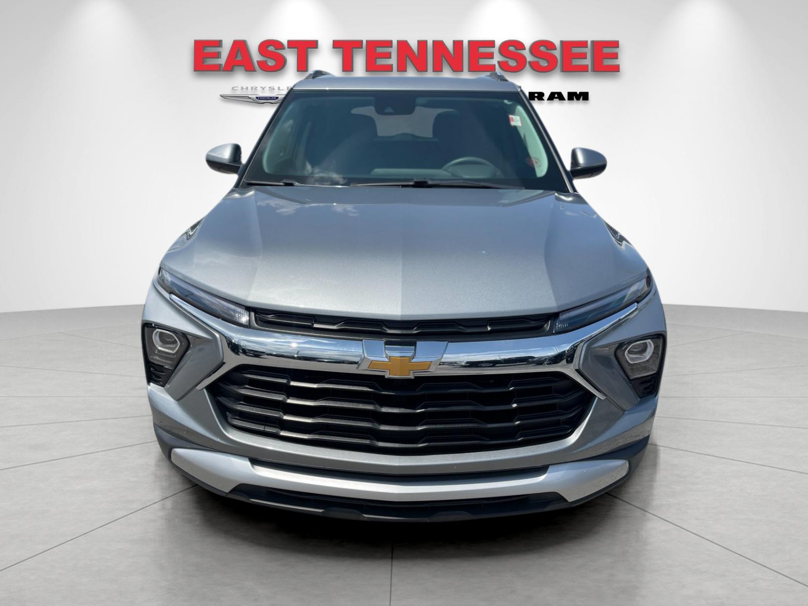 Used 2026 Gray Chevrolet LT image 9
