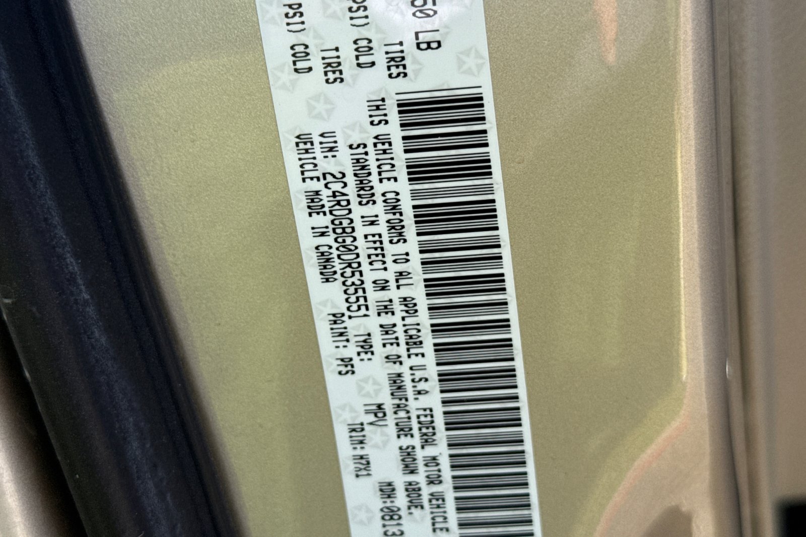 Used 2013 Cashmere Pearl Dodge SE image 11