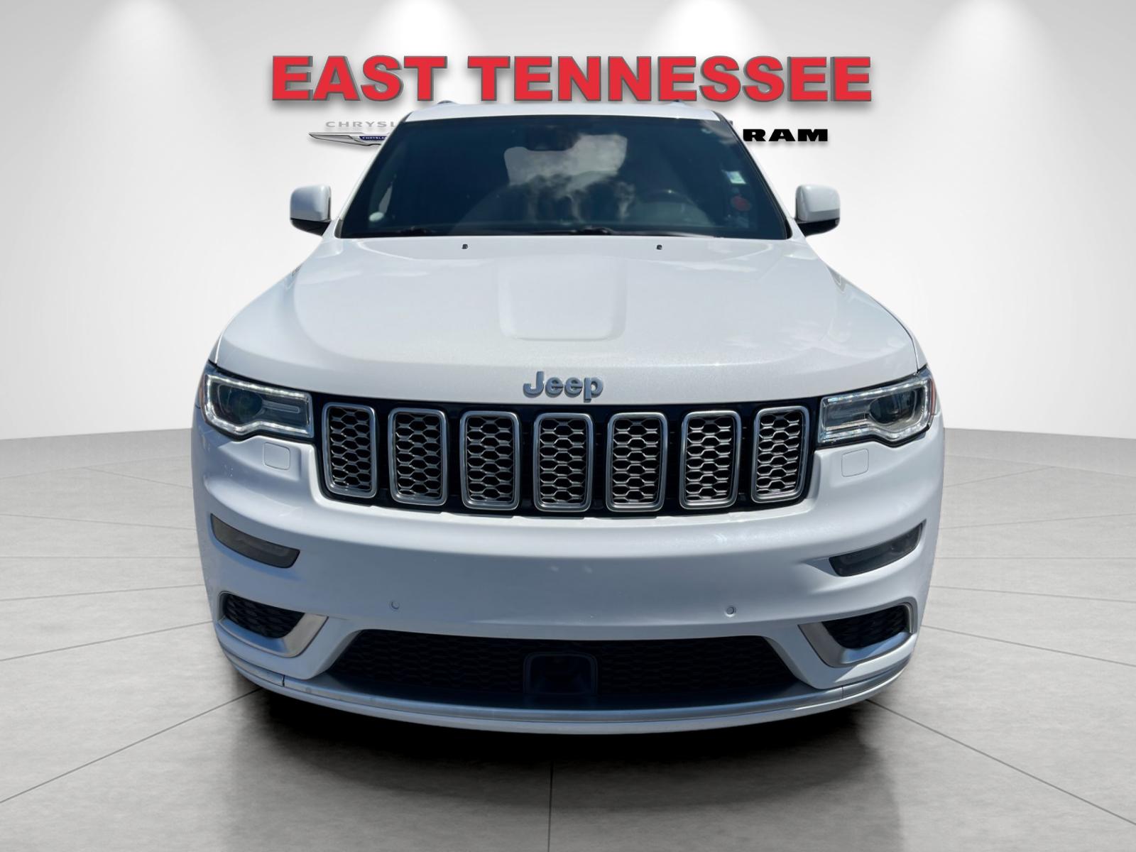 Used 2020 White Jeep Summit image 9