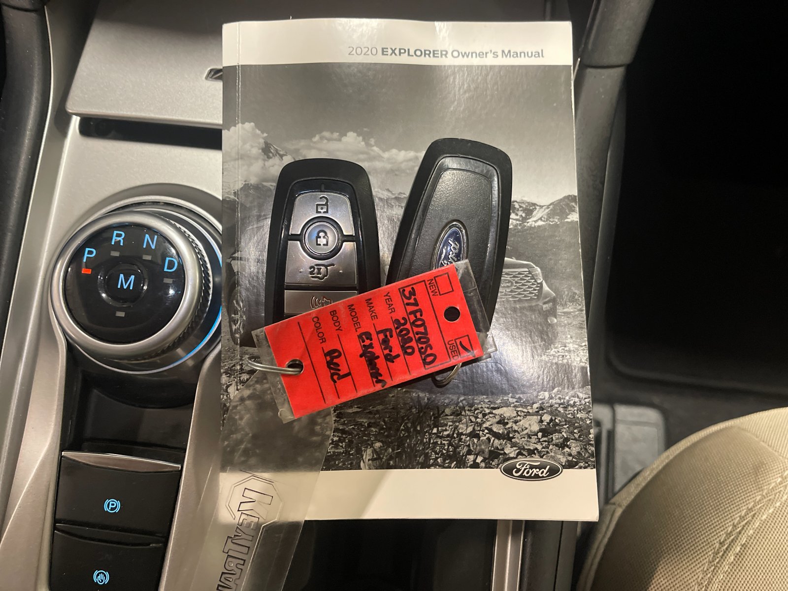 Used 2020 Red Ford XLT image 10