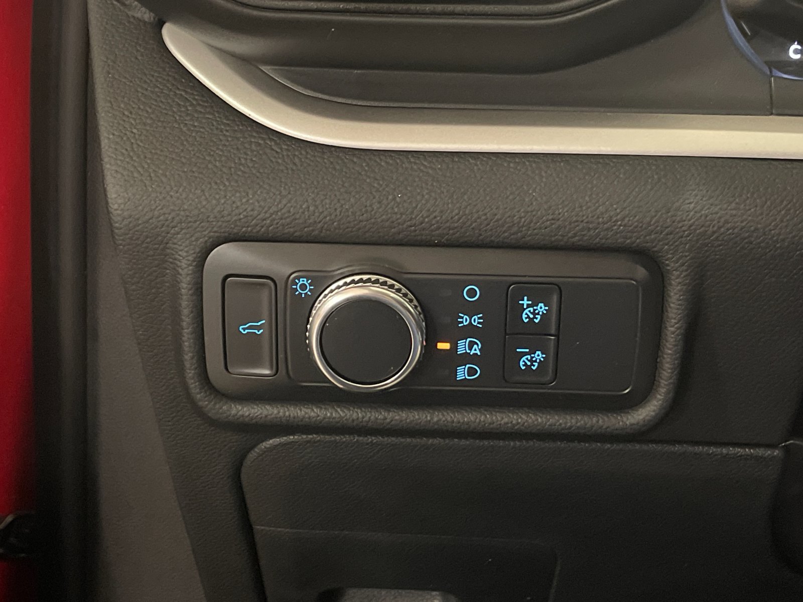 Used 2020 Red Ford XLT image 31
