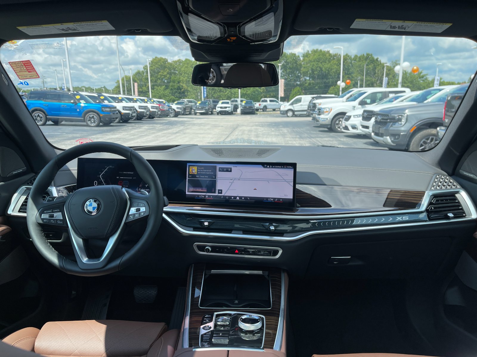 Used 2026 Blue BMW xDrive40i image 15