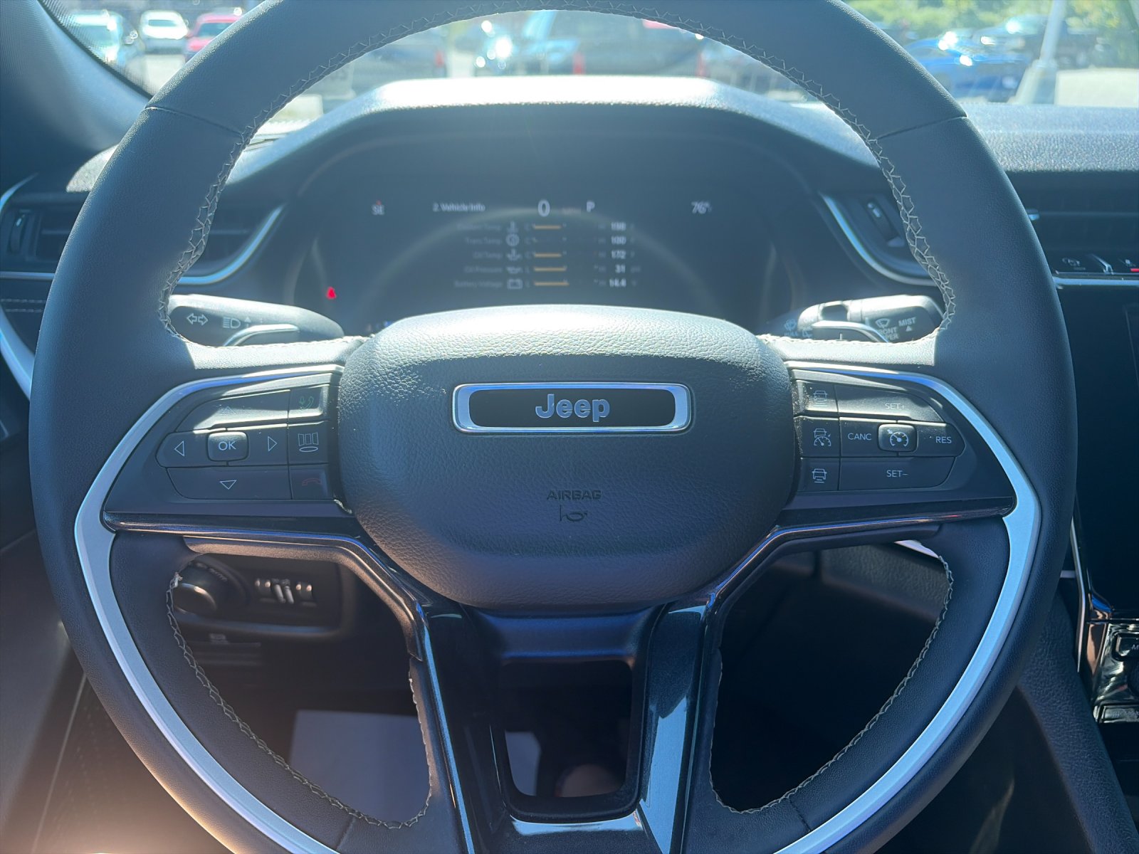 Used 2023 Gray Jeep Altitude image 28