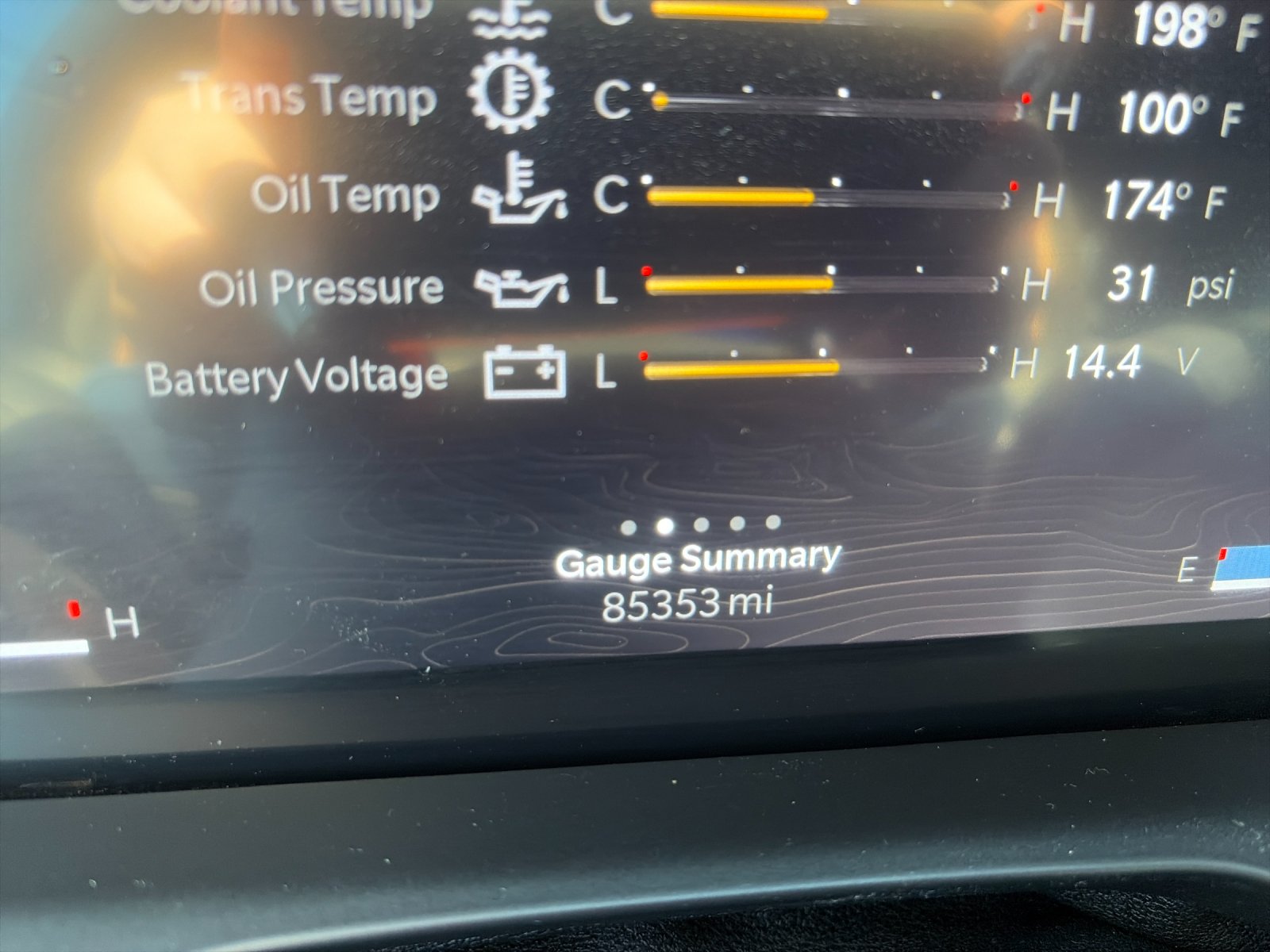 Used 2023 Gray Jeep Altitude image 32