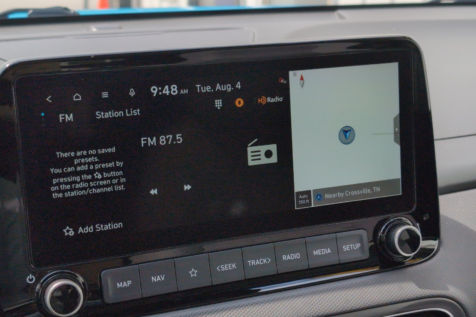 Used 2023 Green Hyundai SEL image 19