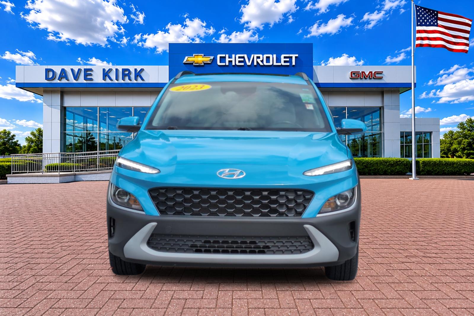 Used 2023 Green Hyundai SEL image 8