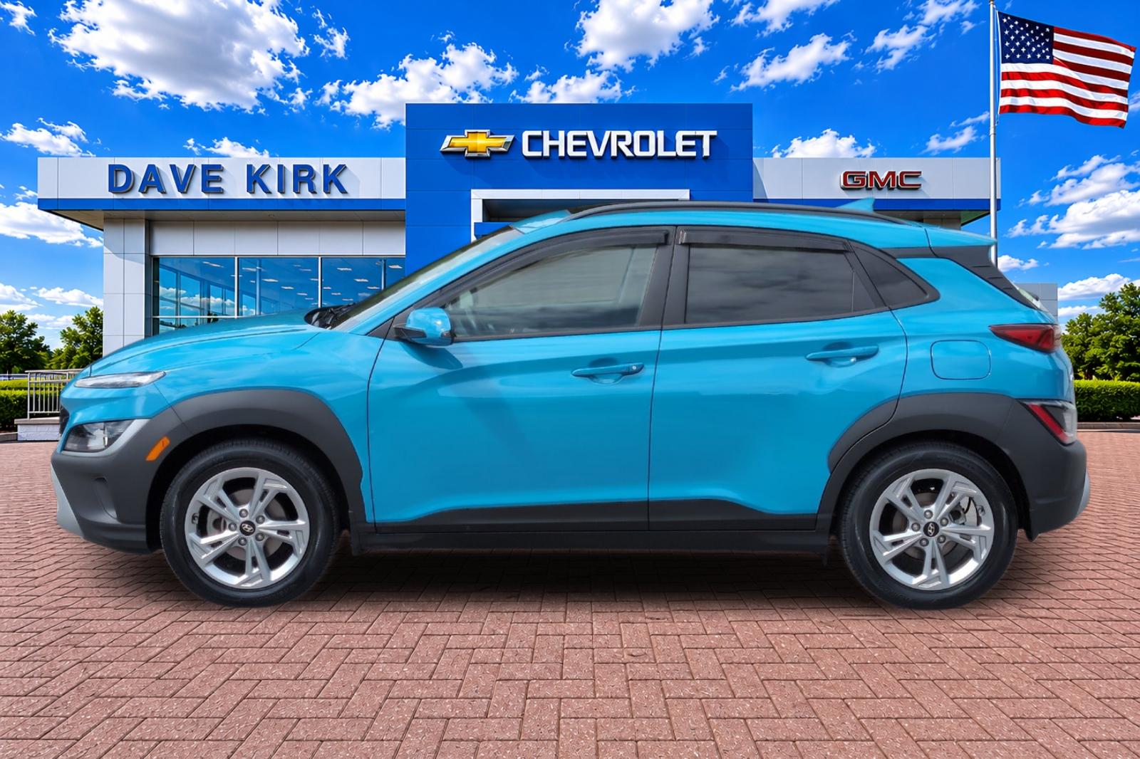 Used 2023 Green Hyundai SEL image 6