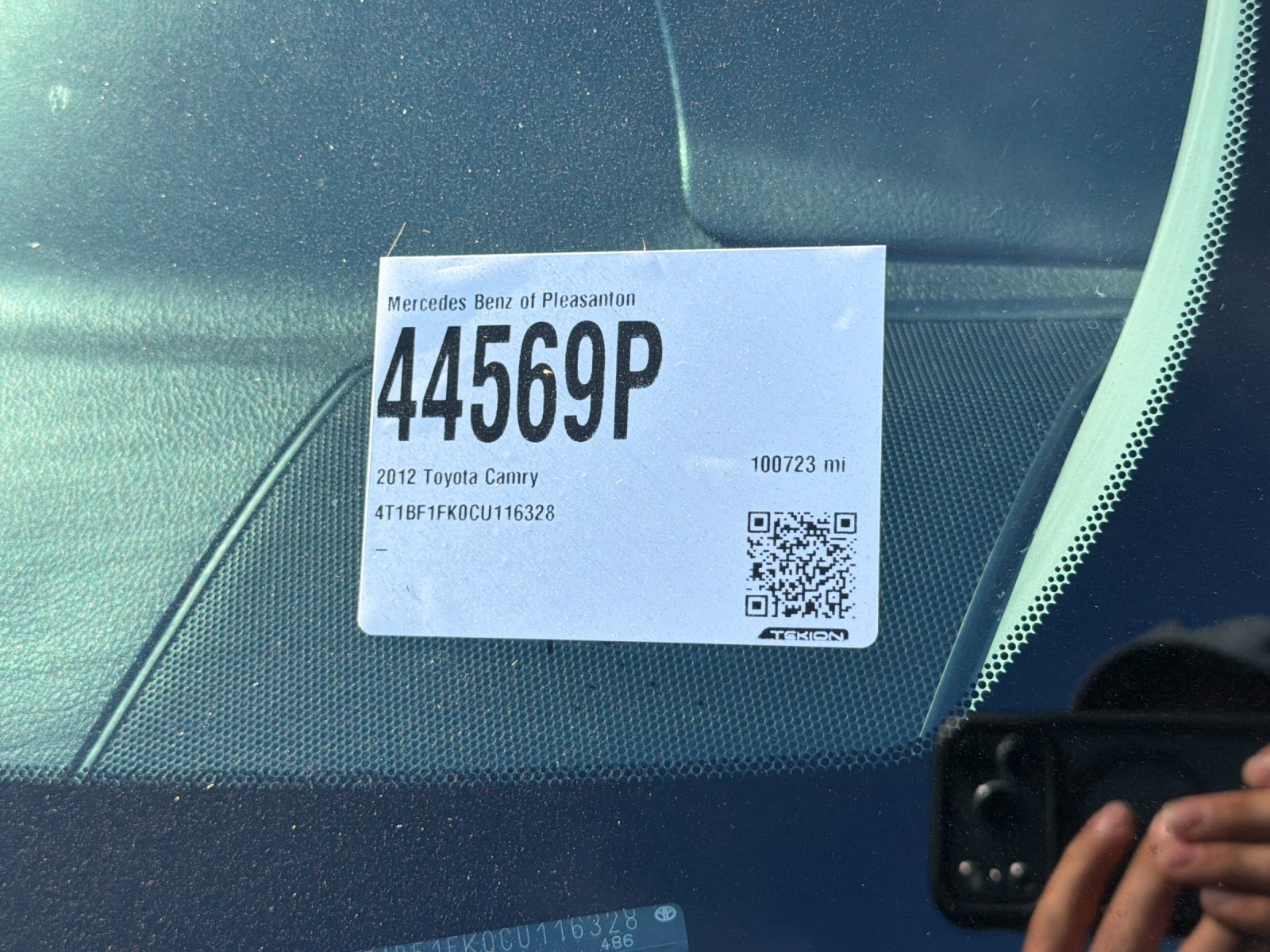 Used 2012 Classic Silver Metallic Toyota SE 4D Sedan image 4