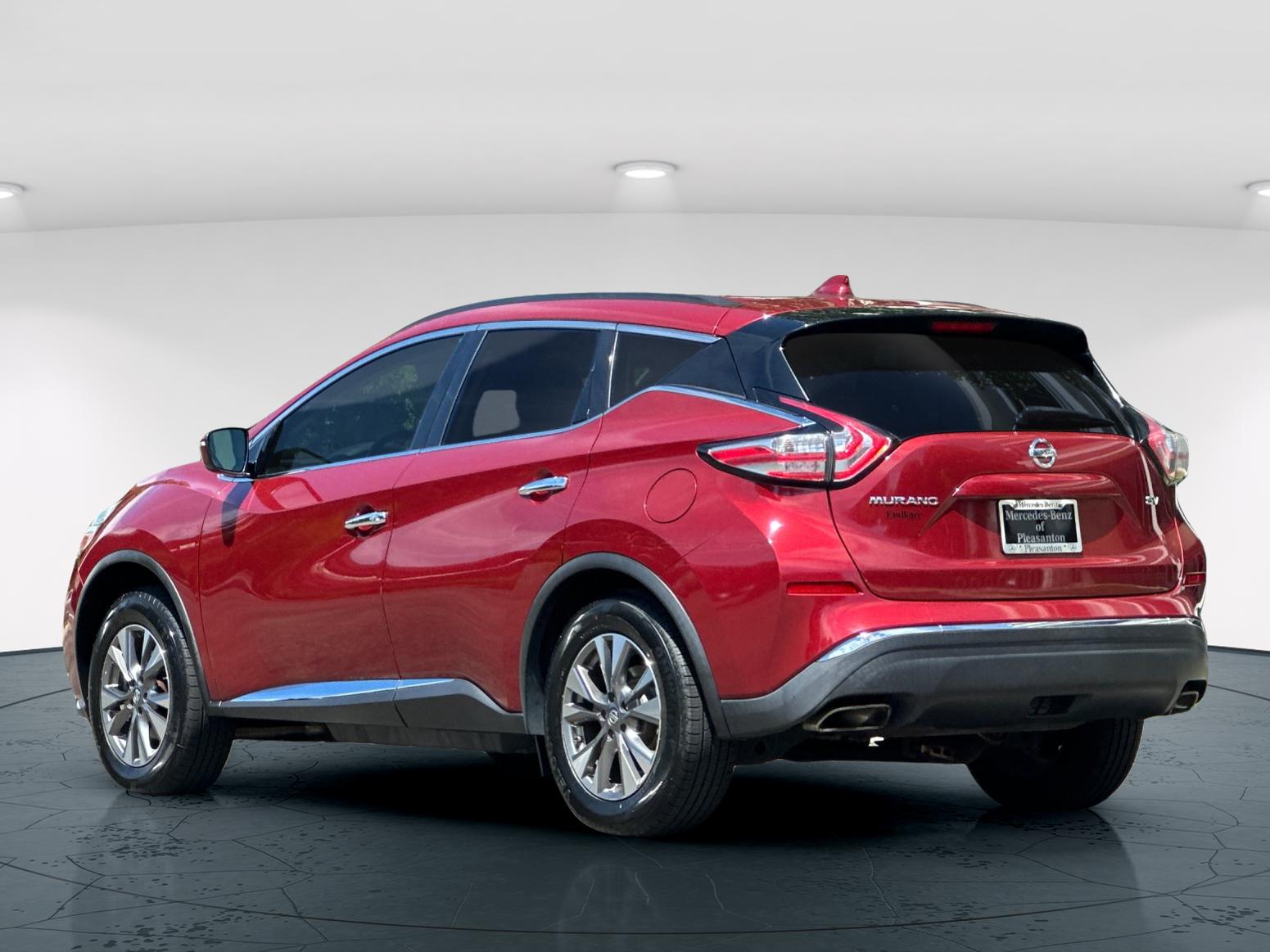 Used 2018 Cayenne Red Metallic Nissan SV 4D Sport Utility image 5