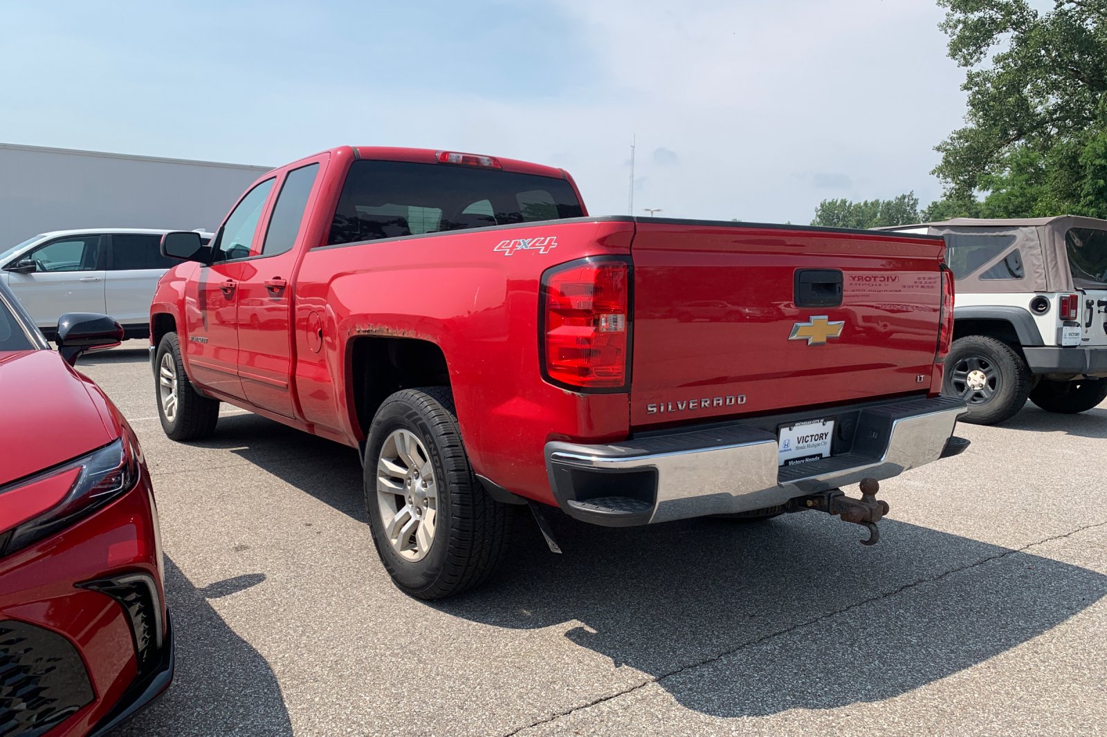 Used 2015 Red Chevrolet LT image 2