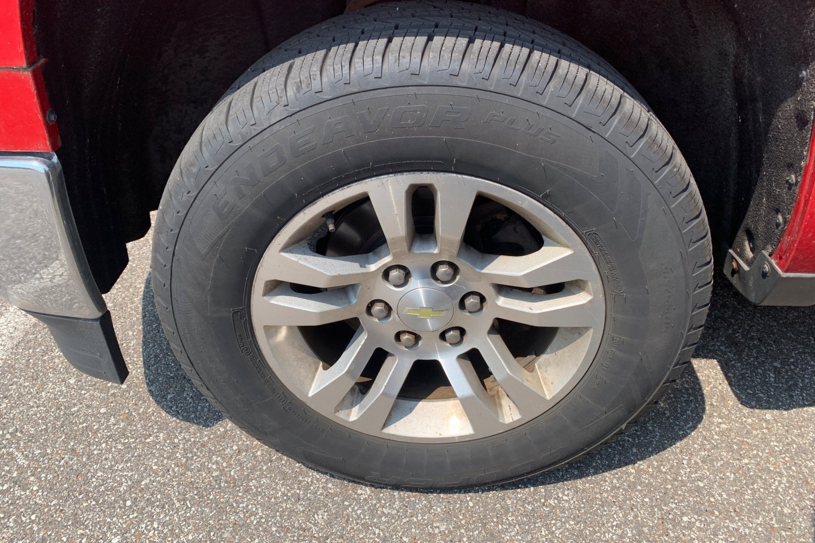 Used 2015 Red Chevrolet LT image 7