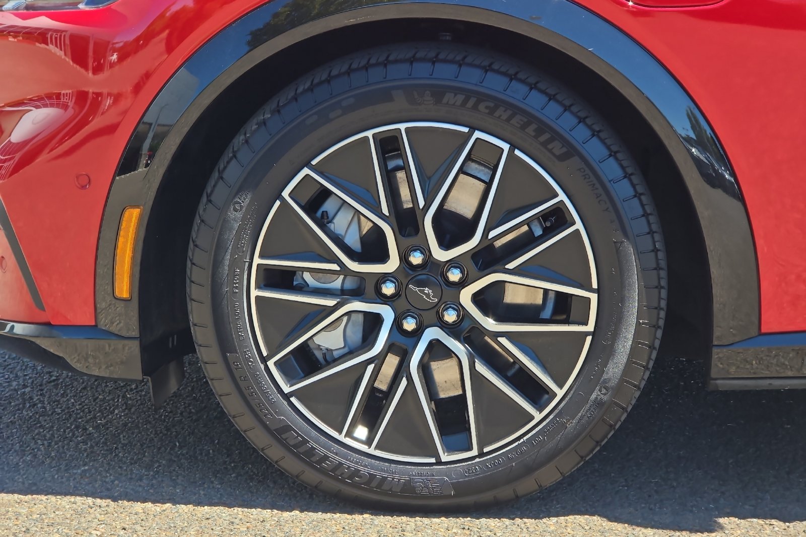 Used 2024 Red Ford Premium image 27