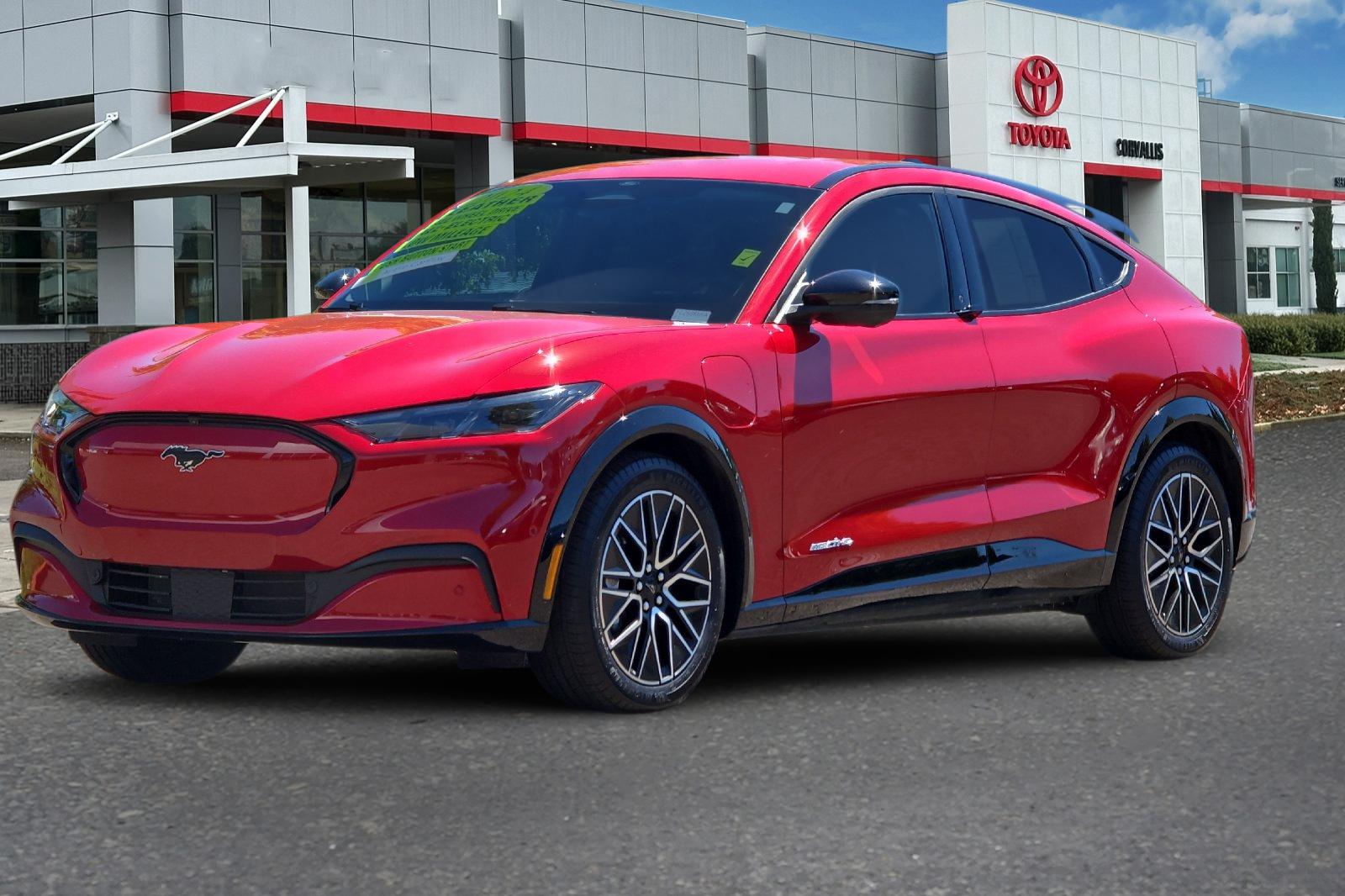 Used 2024 Red Ford Premium image 8